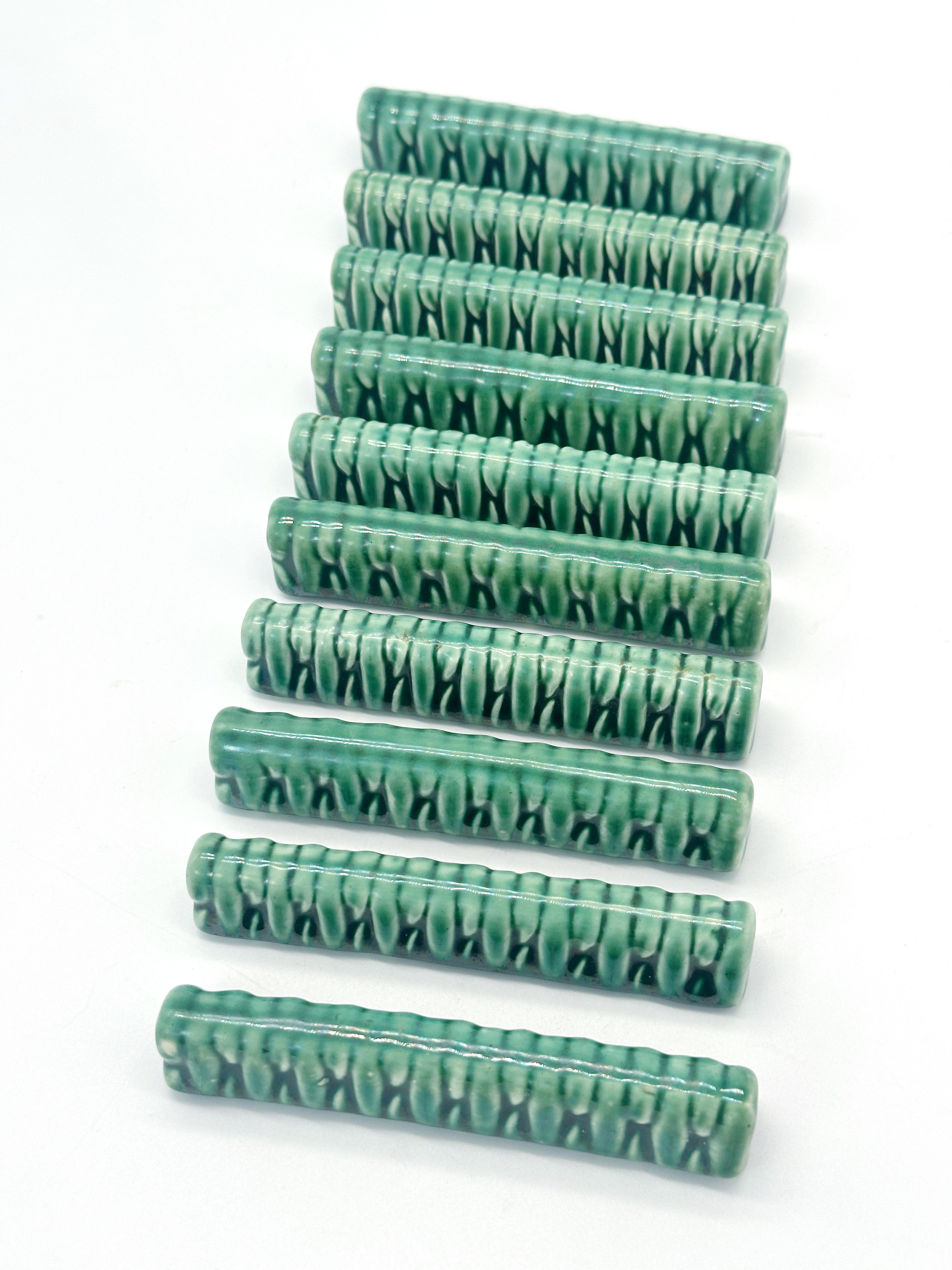 Set of knife rests ceramic green from France