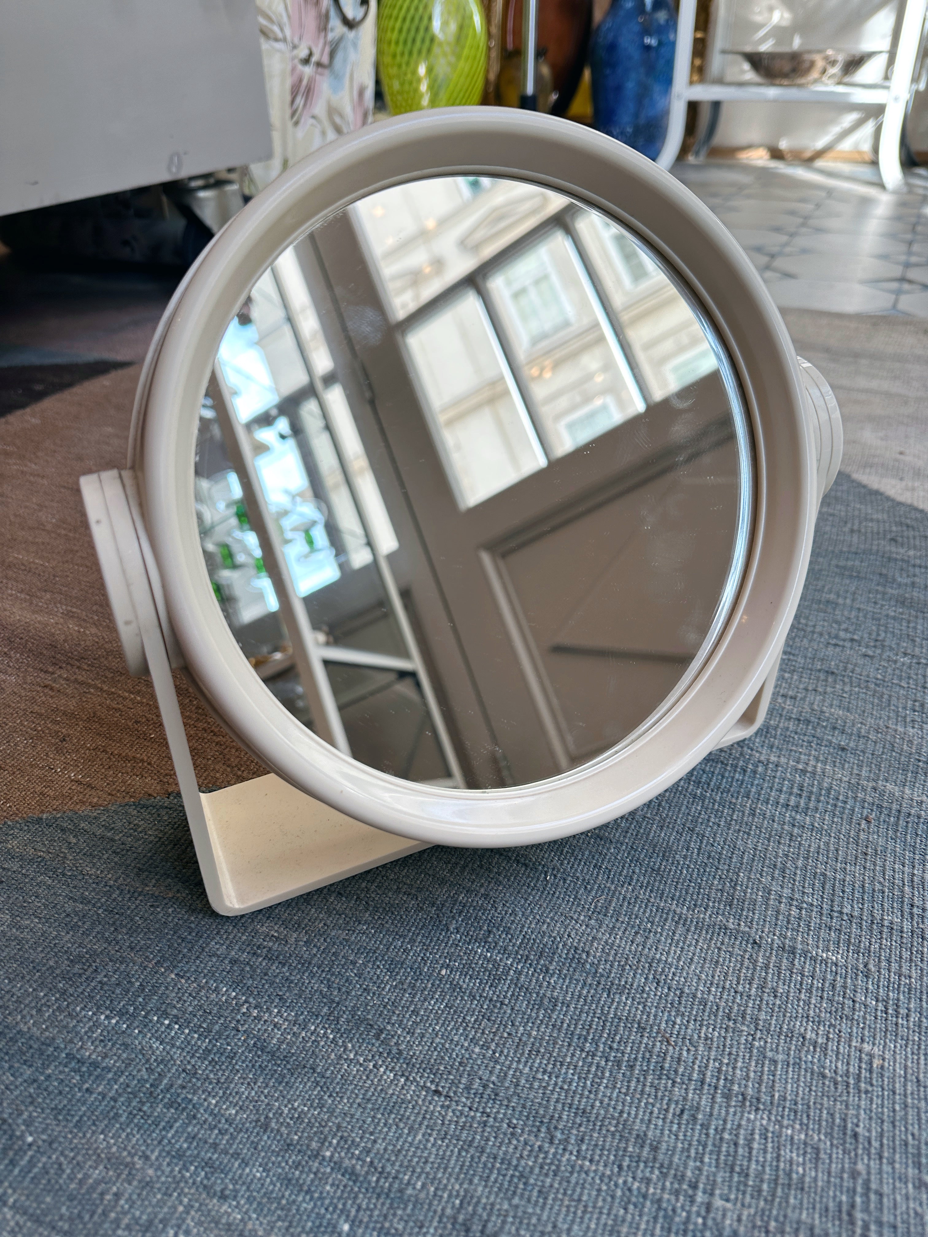 Cosmetic mirror 1970