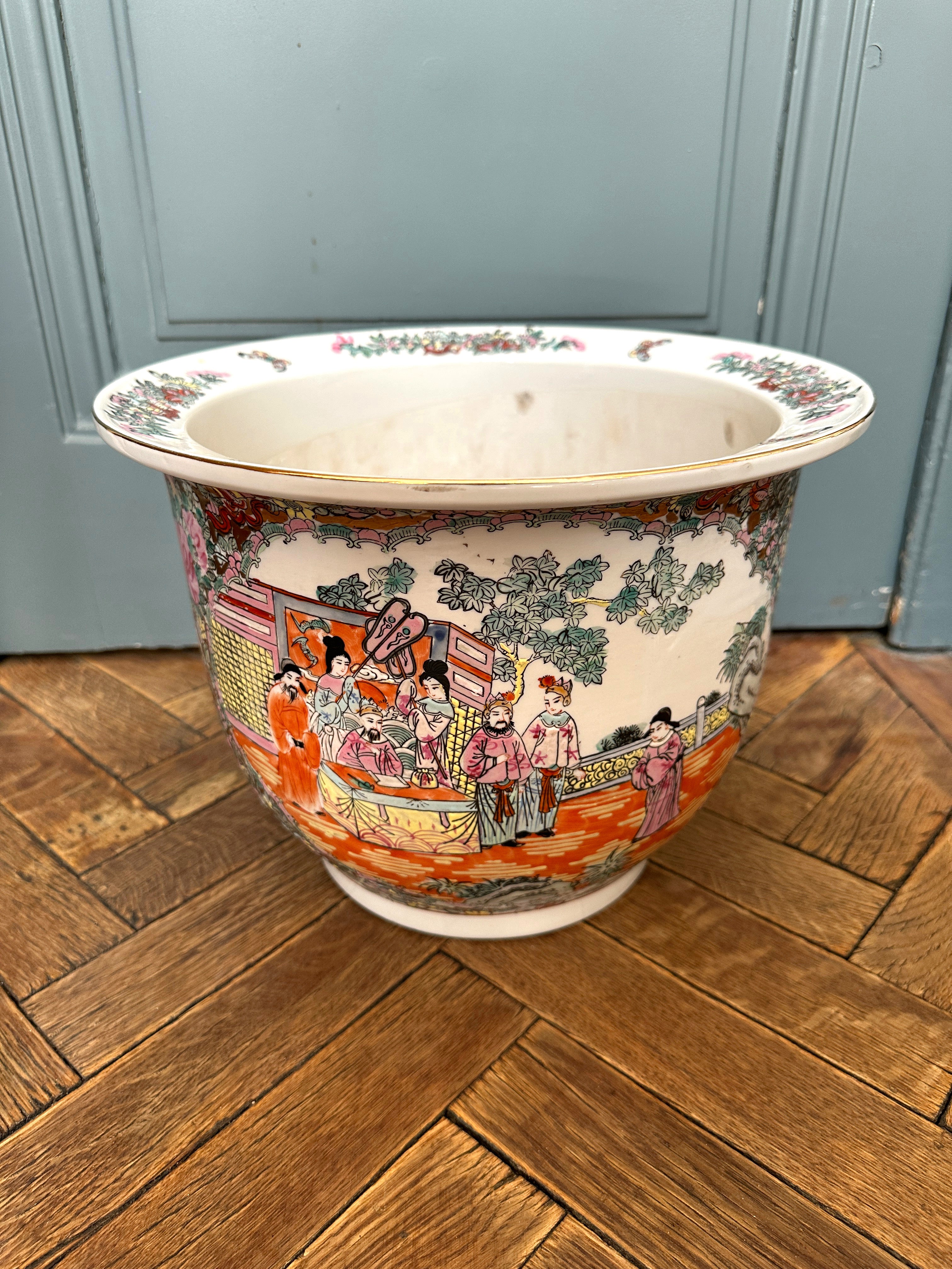 Vintage Chinese Famille Rose Planter