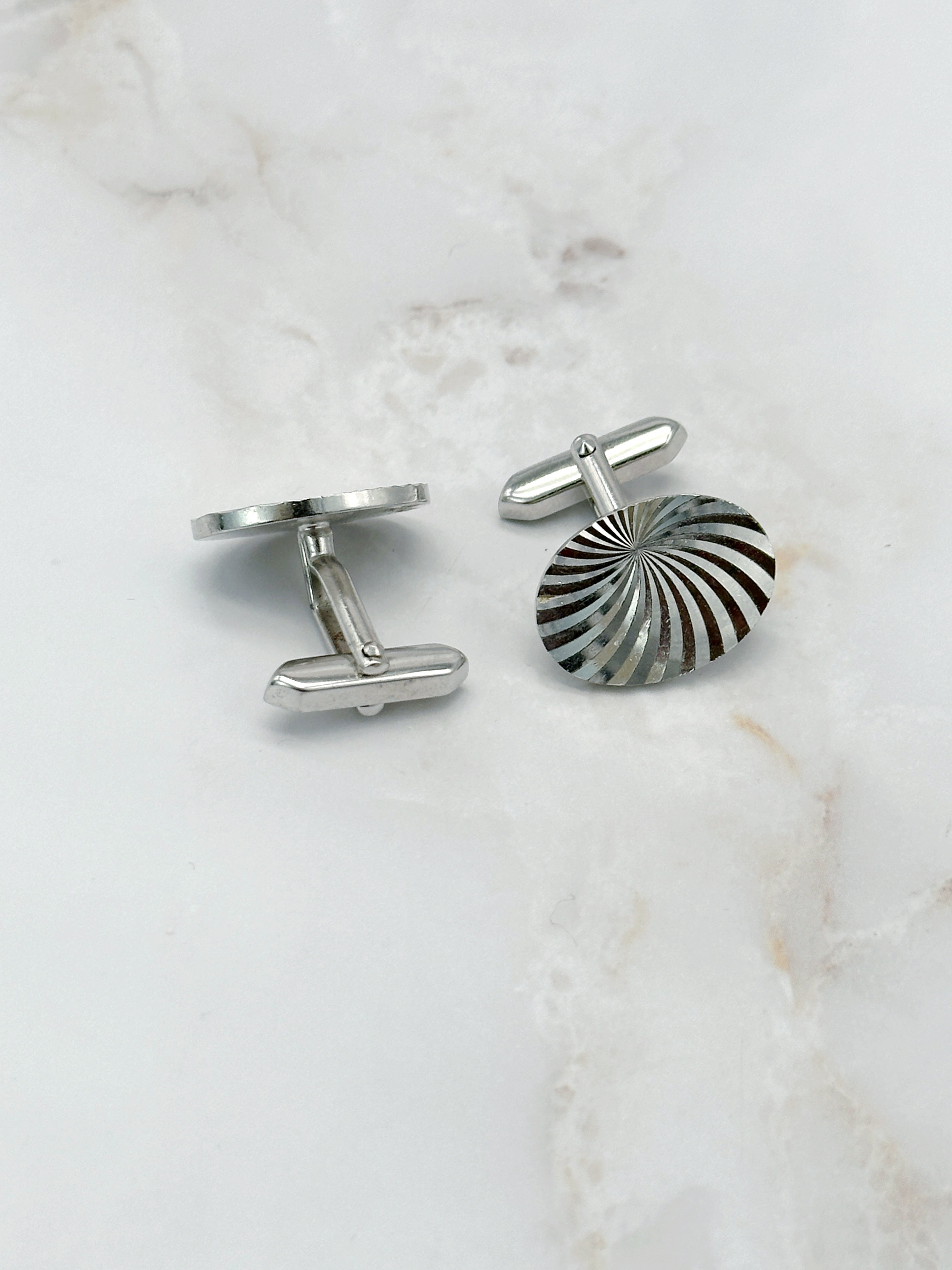 Oval vintage cufflinks