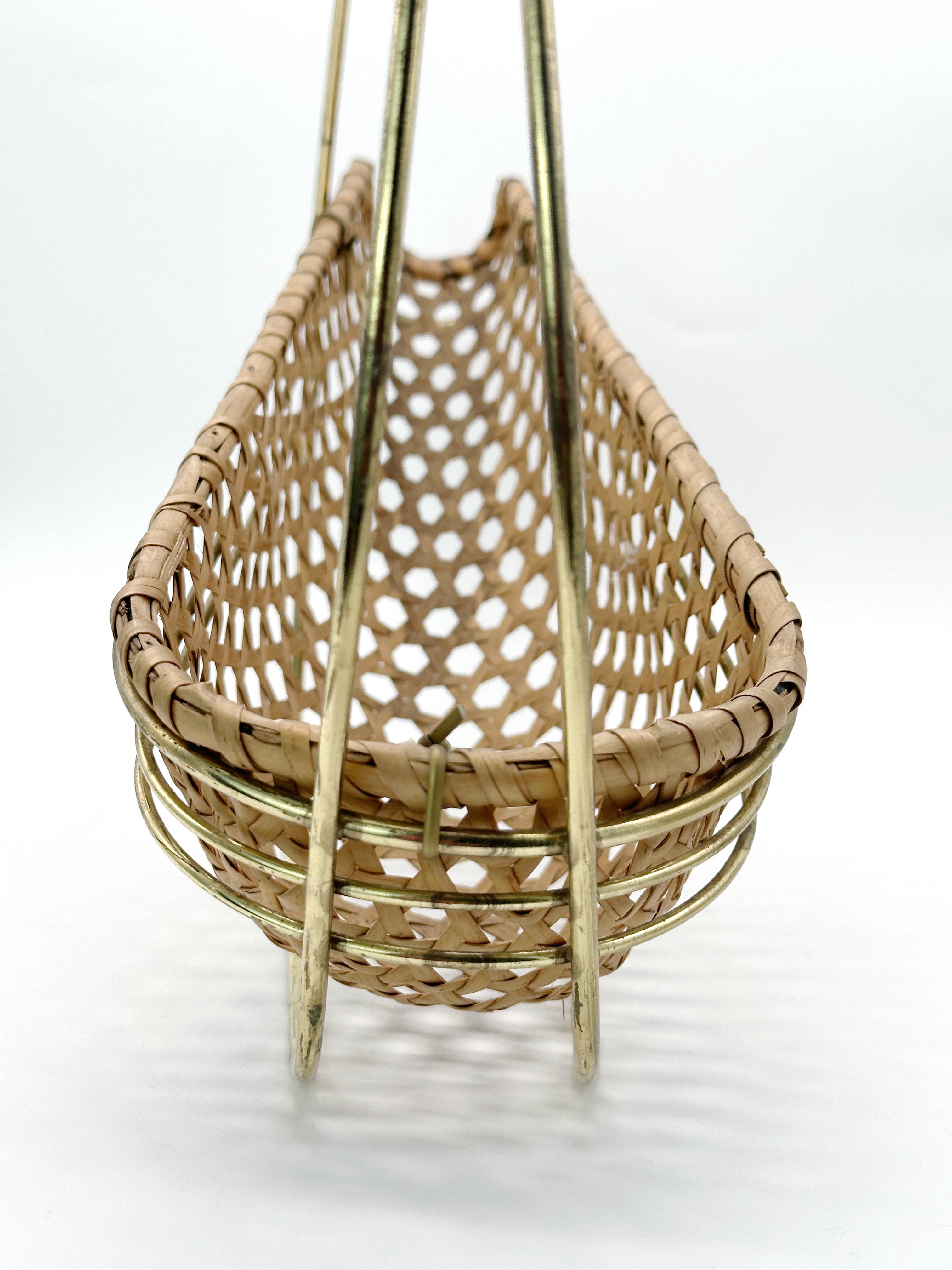 Weinflaschenhalter im Retro-Charme