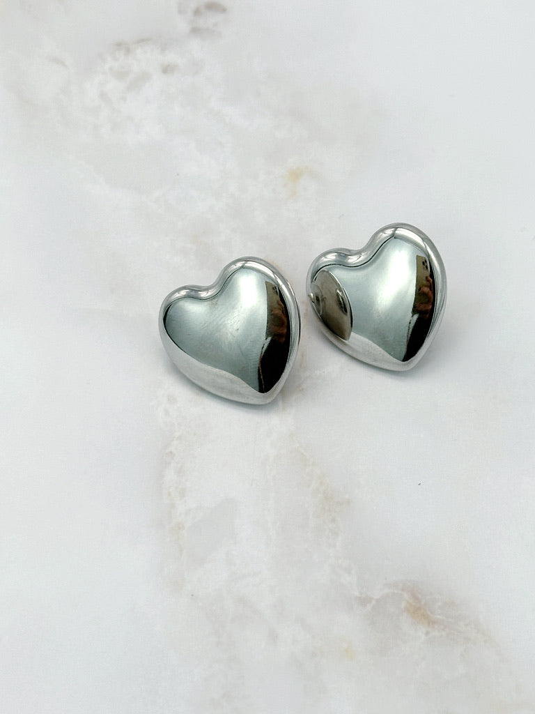 Vintage Ohrstecker in Herzform
