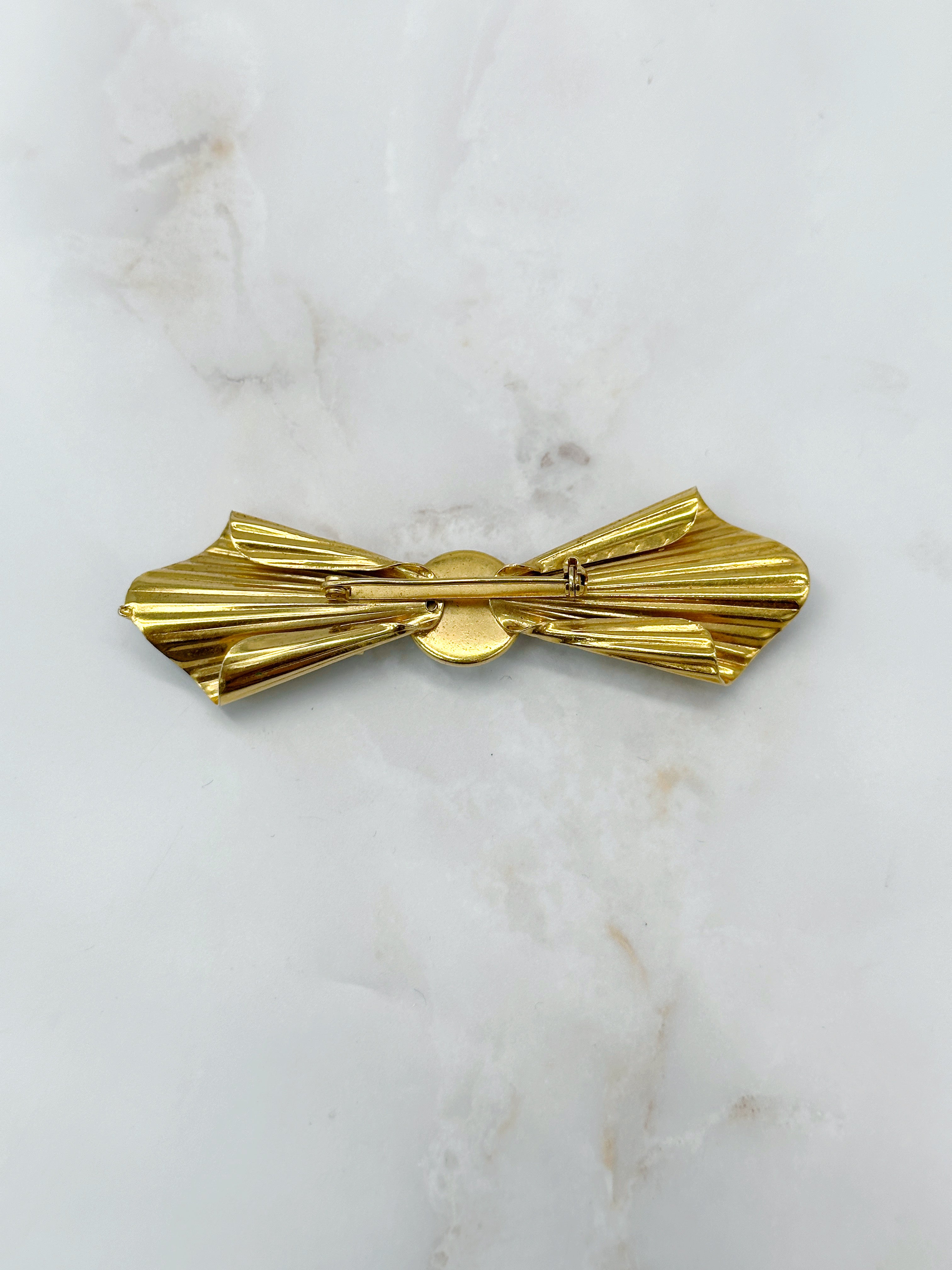 Sparkling vintage bow brooch