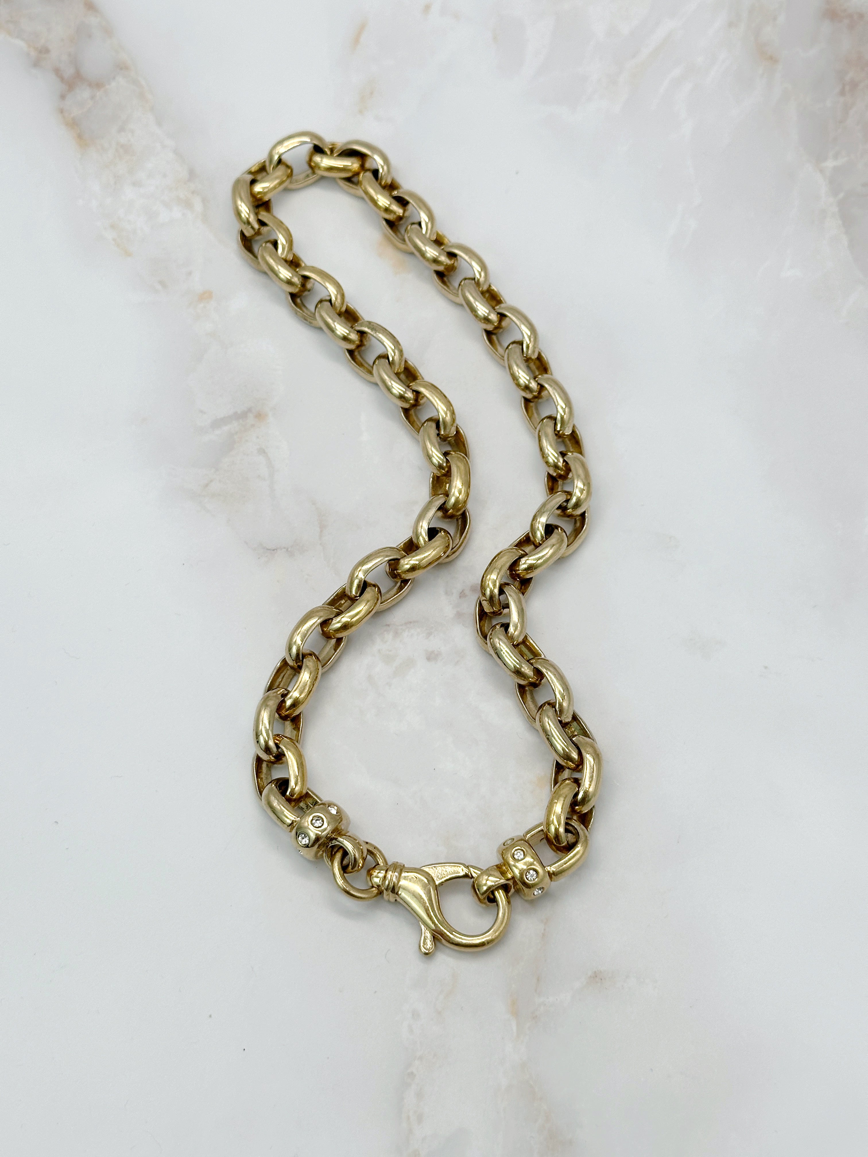Chunky vintage necklace with rhinestones and lobster clasp
