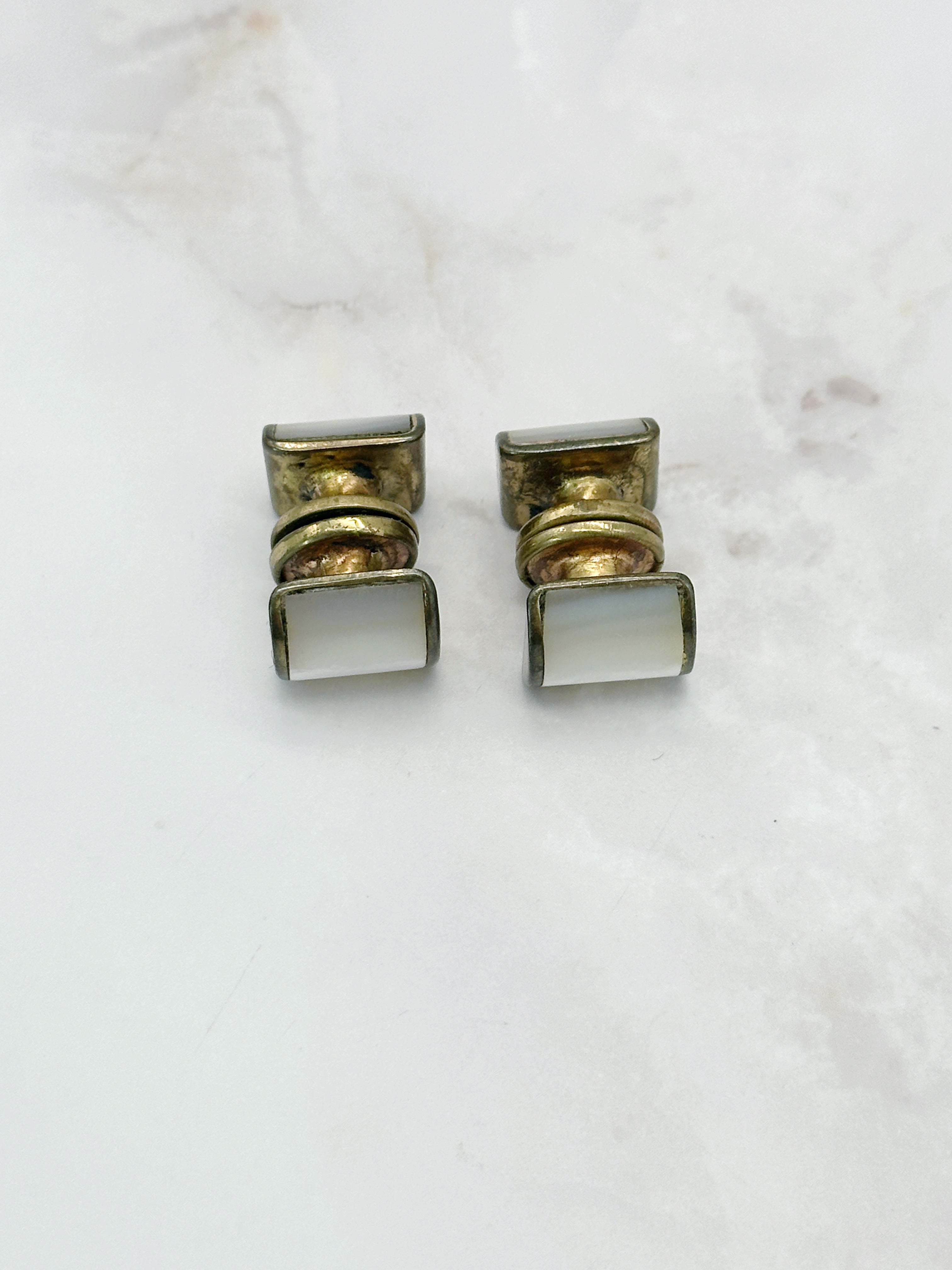 Vintage cufflinks with mother of pearl and snap fastener