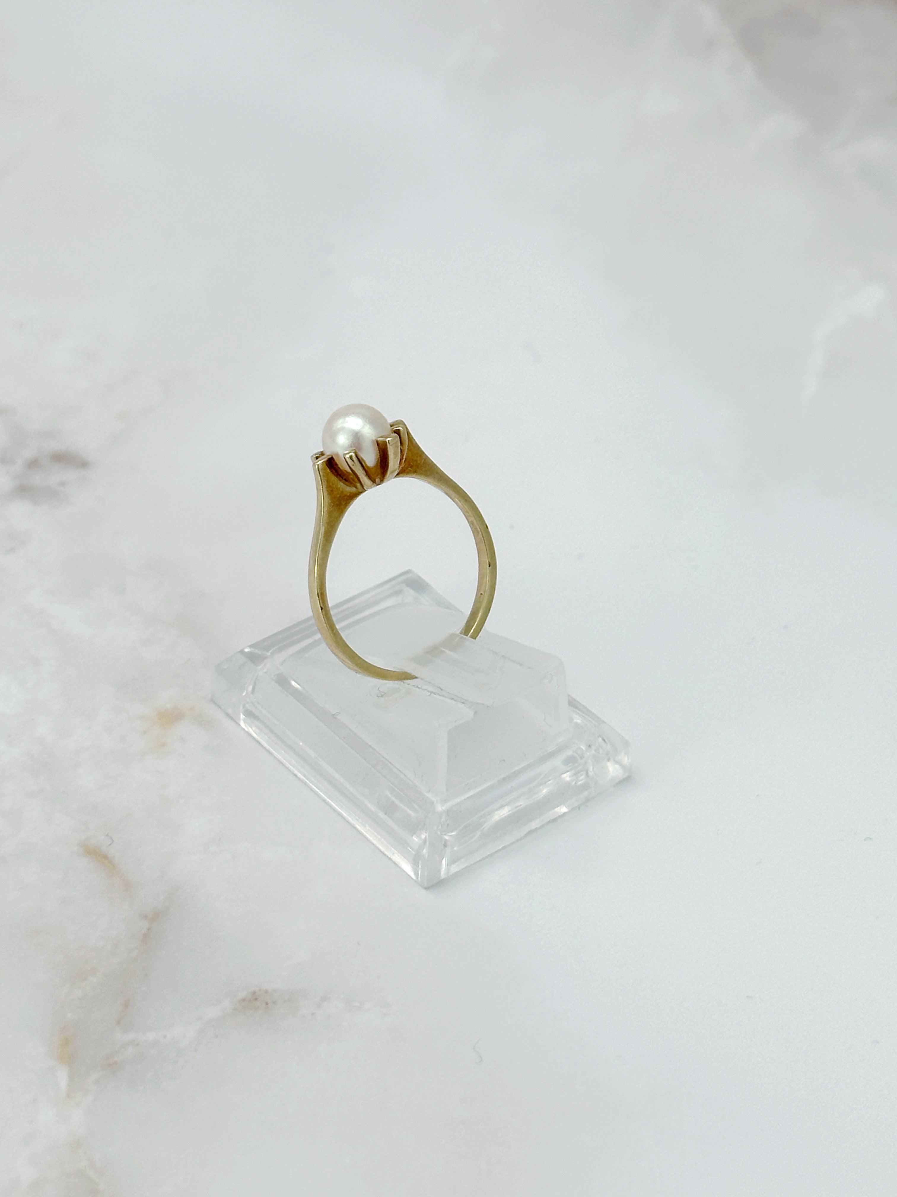 Vintage Ring mit Zuchtperle