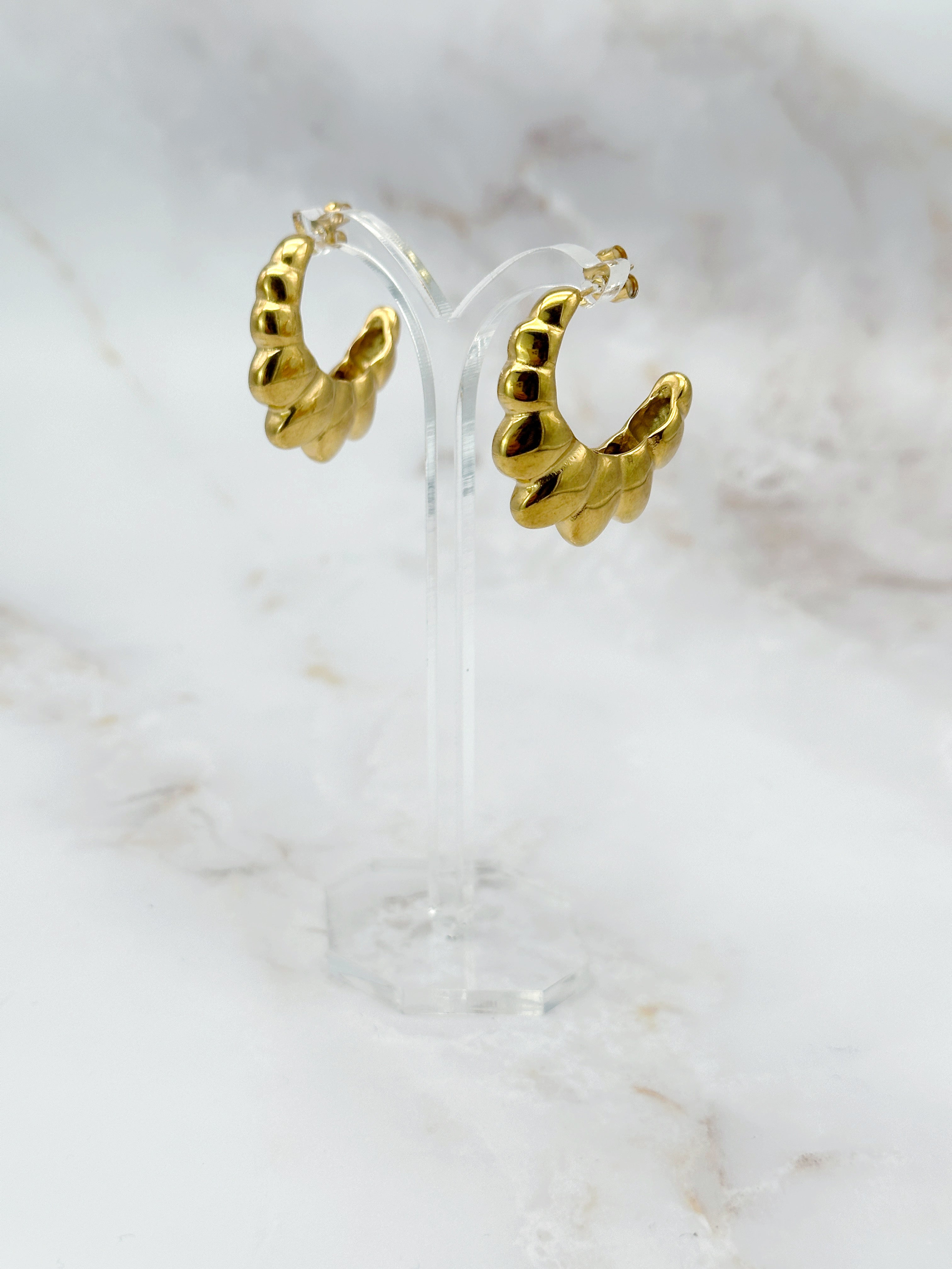 Gold-plated vintage hoop earrings