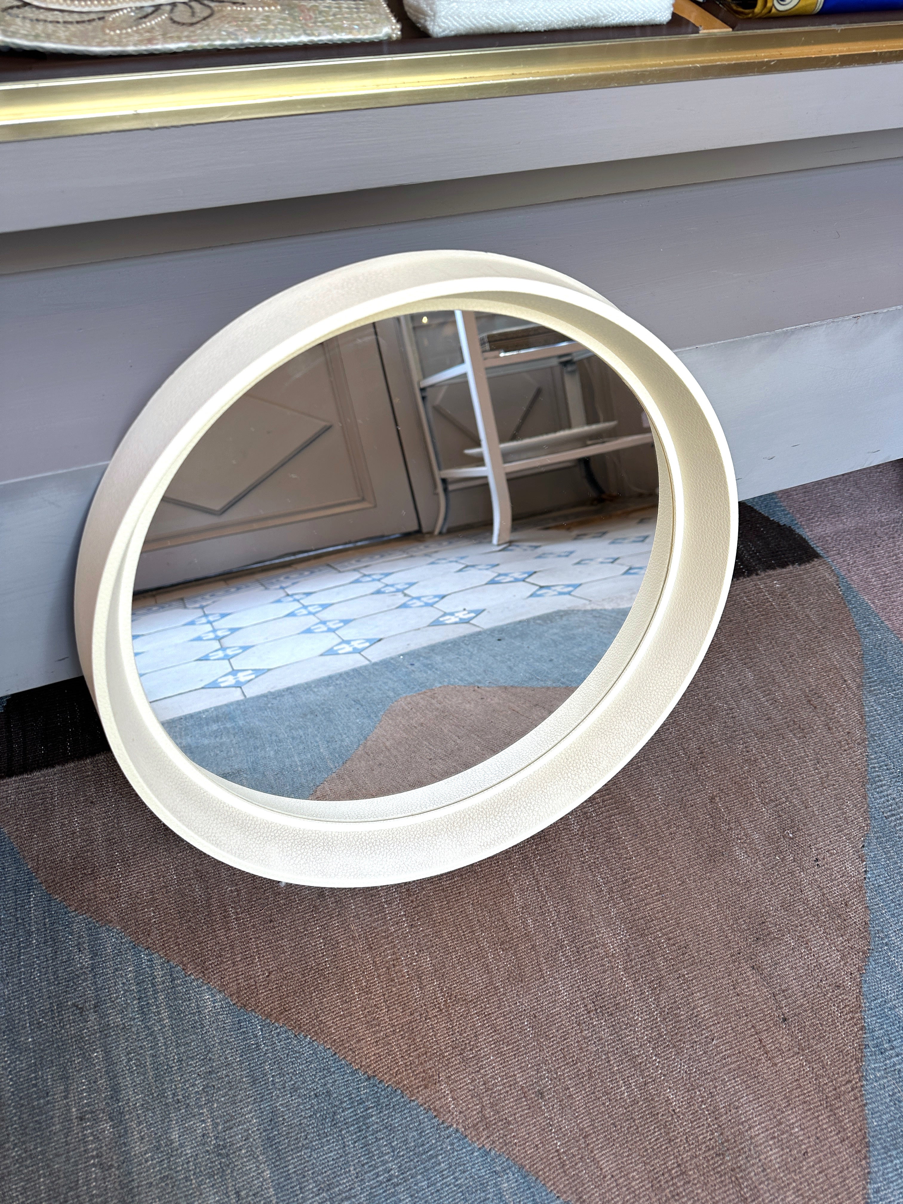 Round vintage mirror 1970