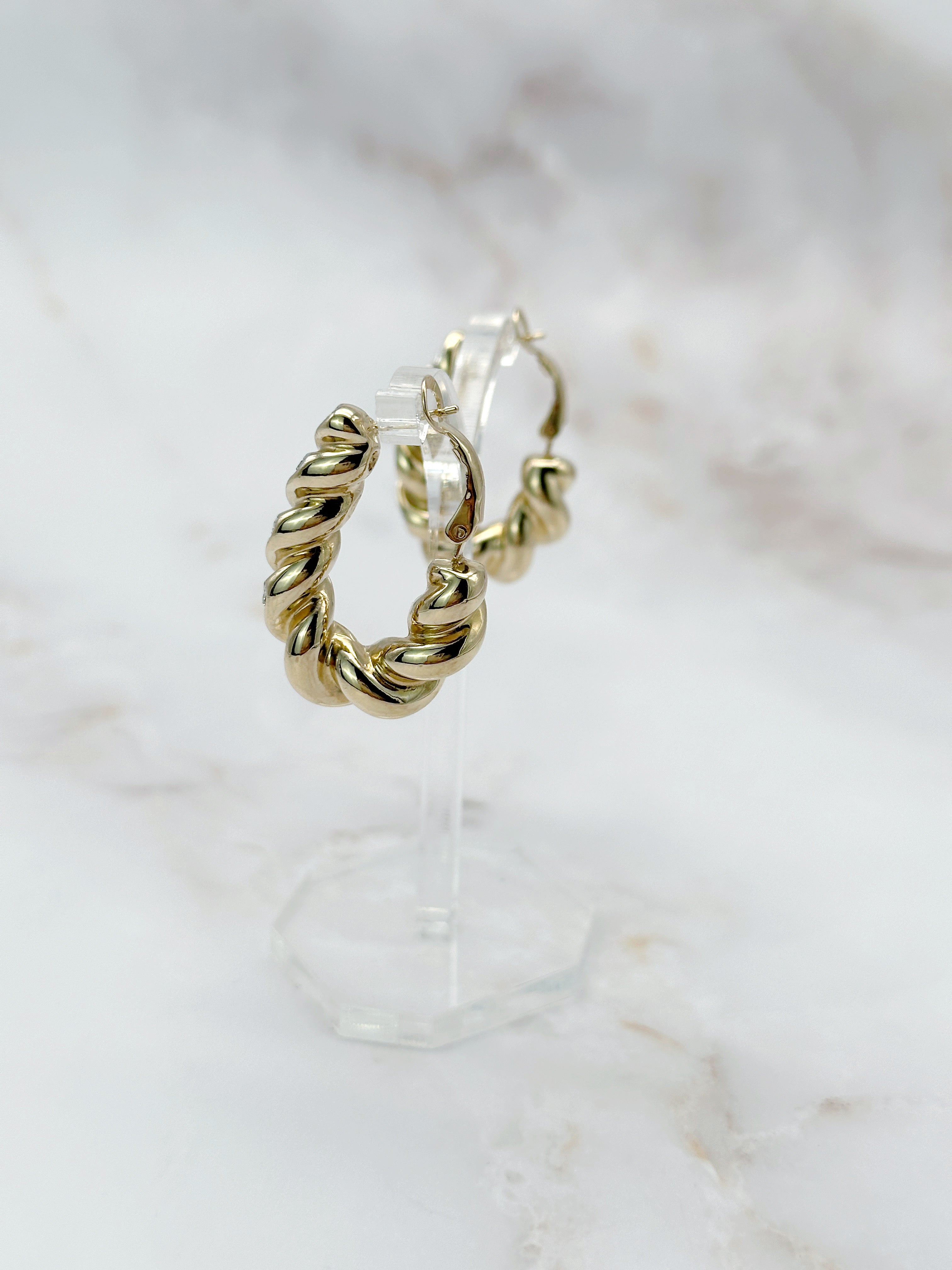 Gedrehte Vintage Creolen mit Strass