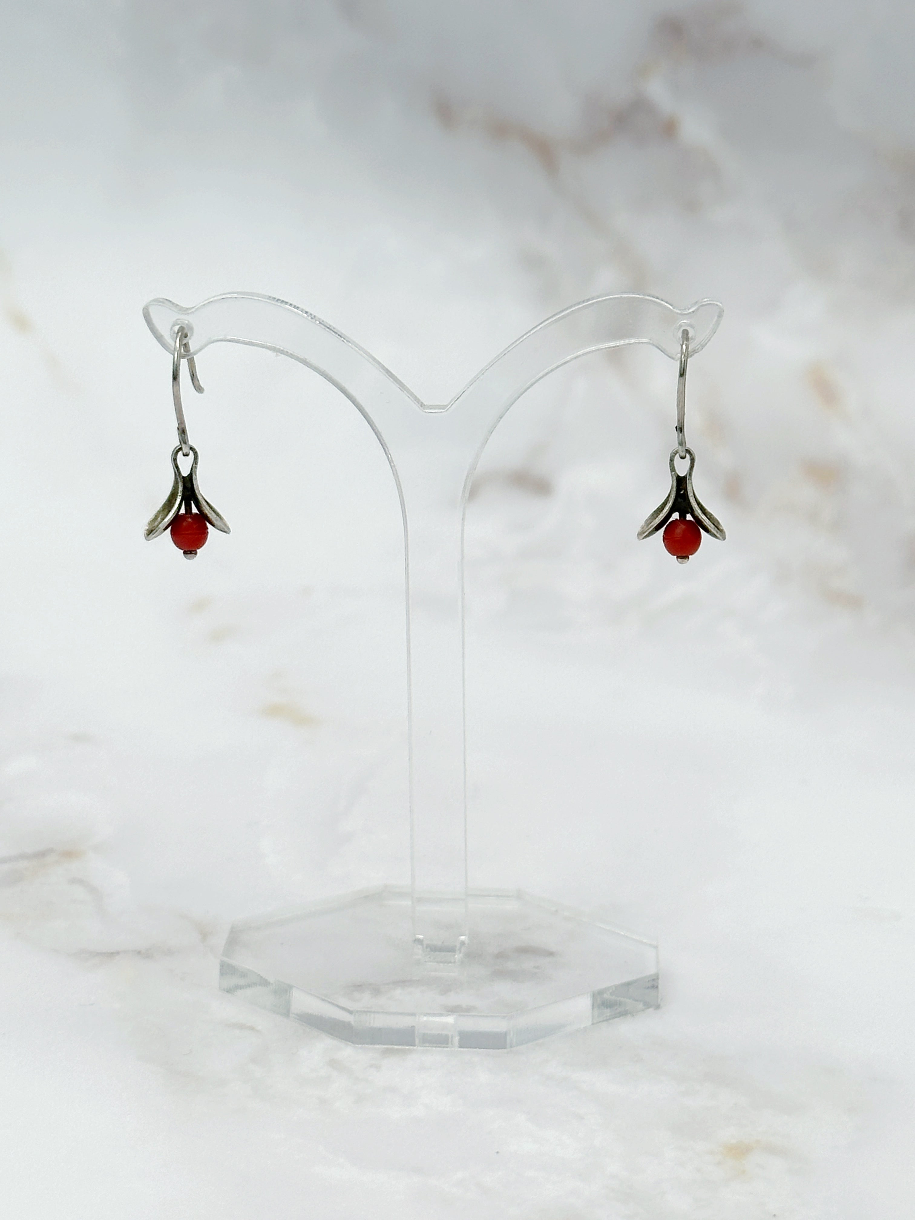Fine vintage earrings silver with coral