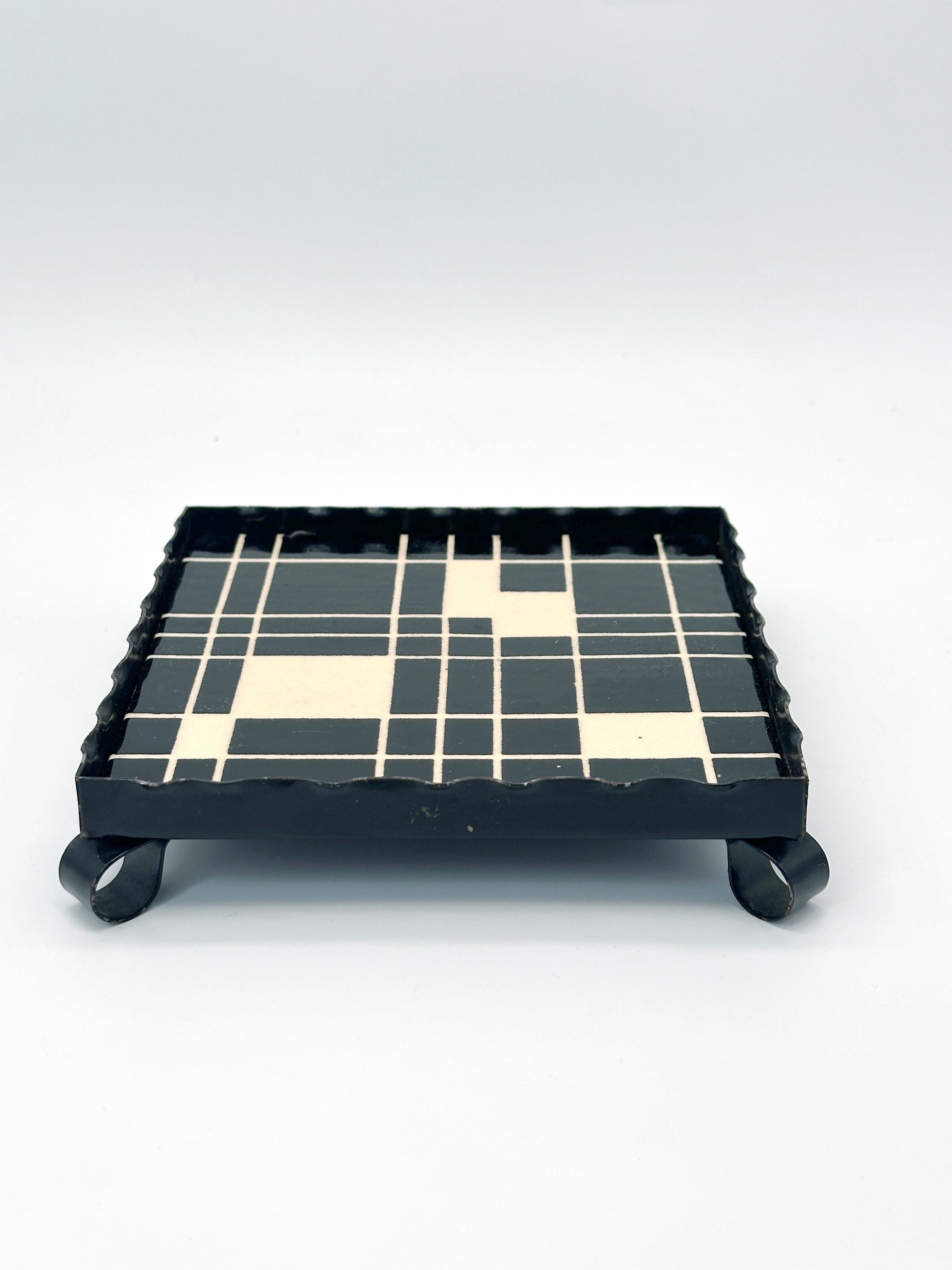 Coaster tile & iron, black and white
