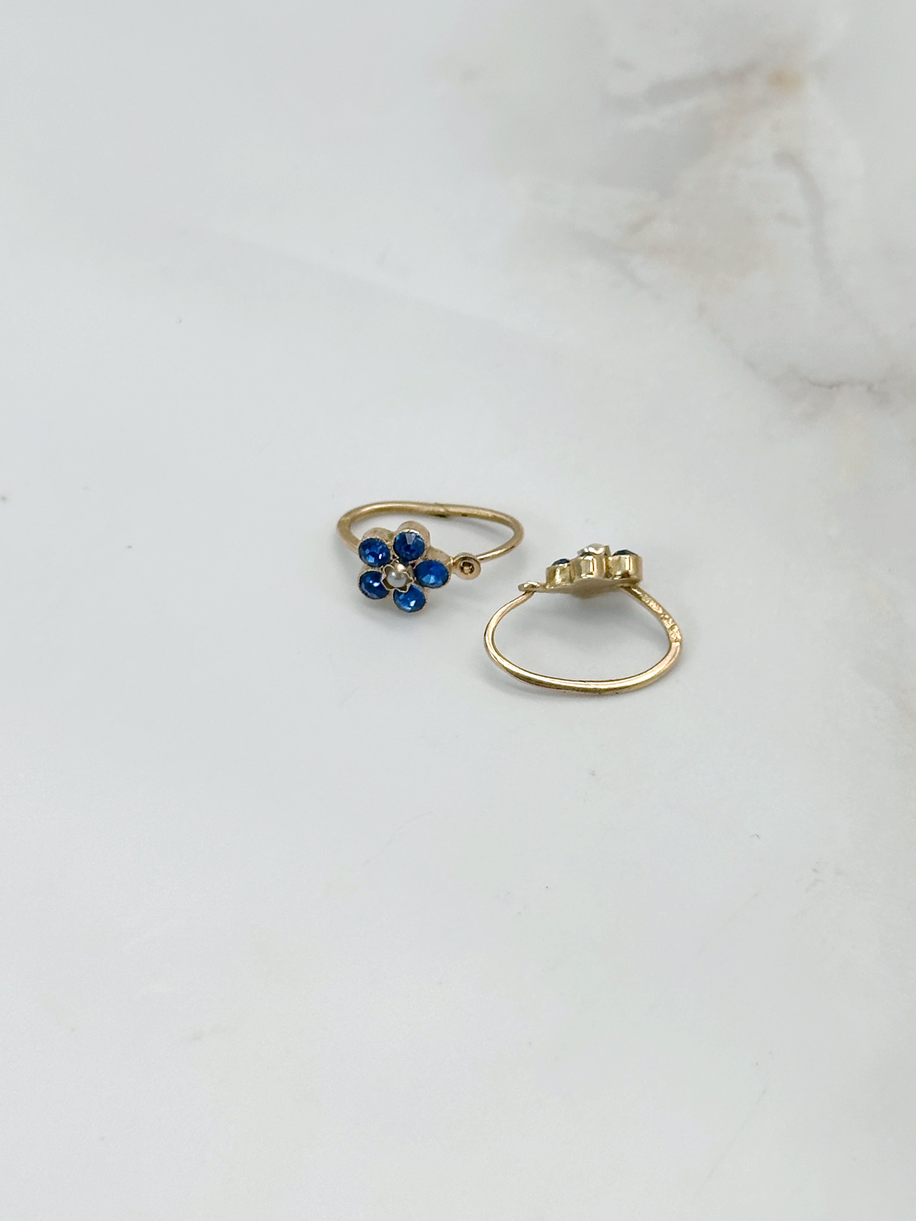 Zauberhafte Kinder-Ohrgehänge in 585 Gelbgold – Blumenform