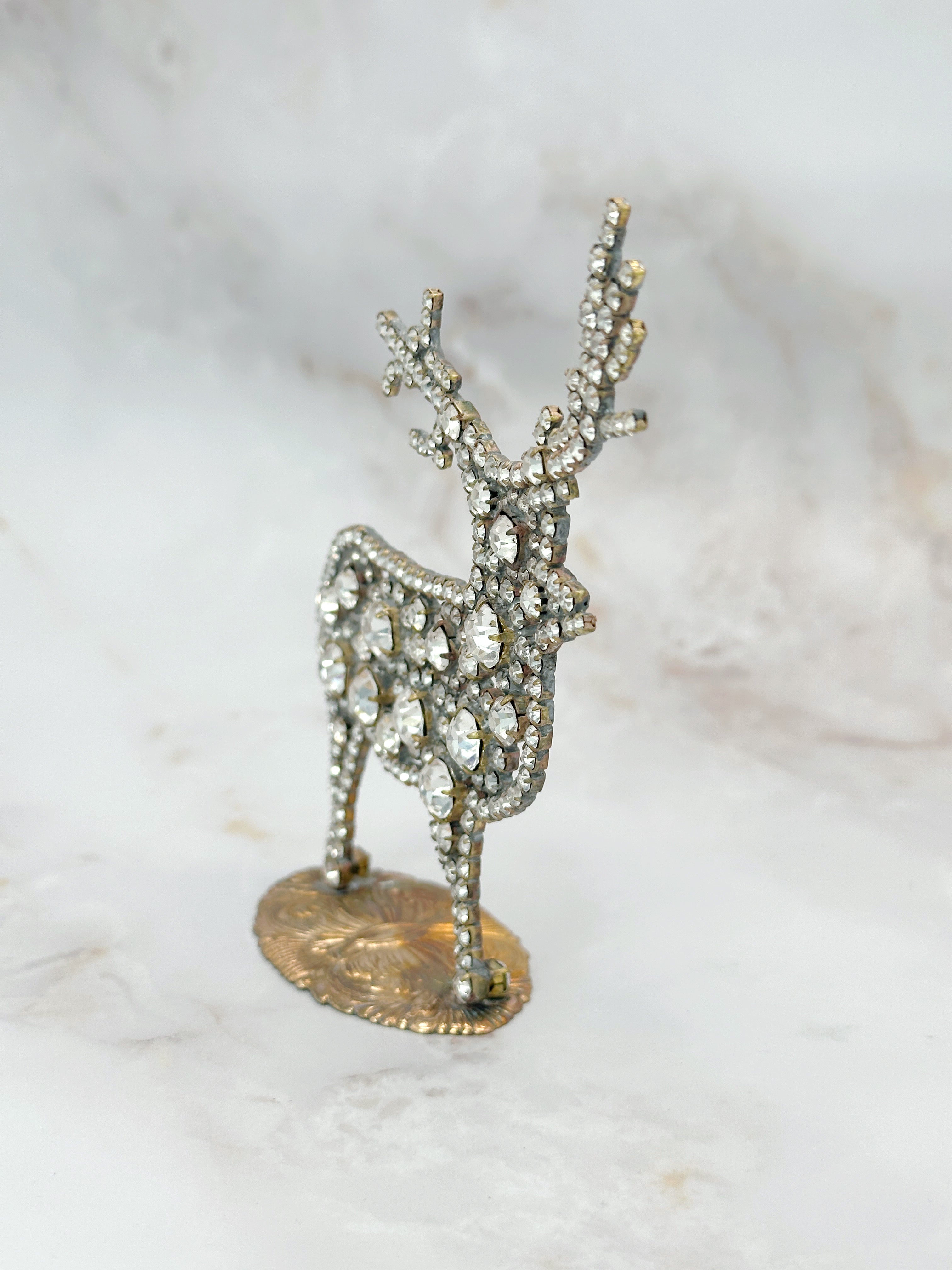 Funkelnde Gablonzer Rentier-Figur aus weißem Strass