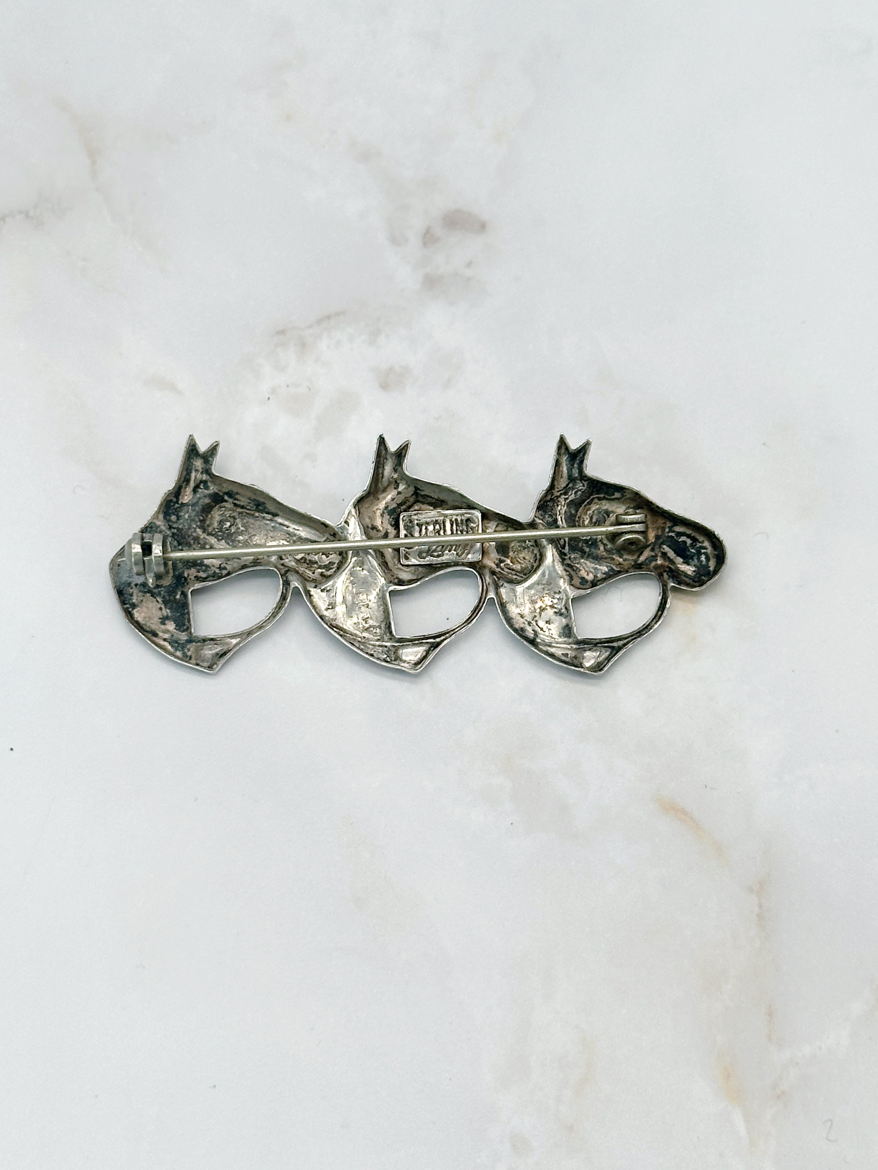 Vintage Pferde-Brosche in Silber