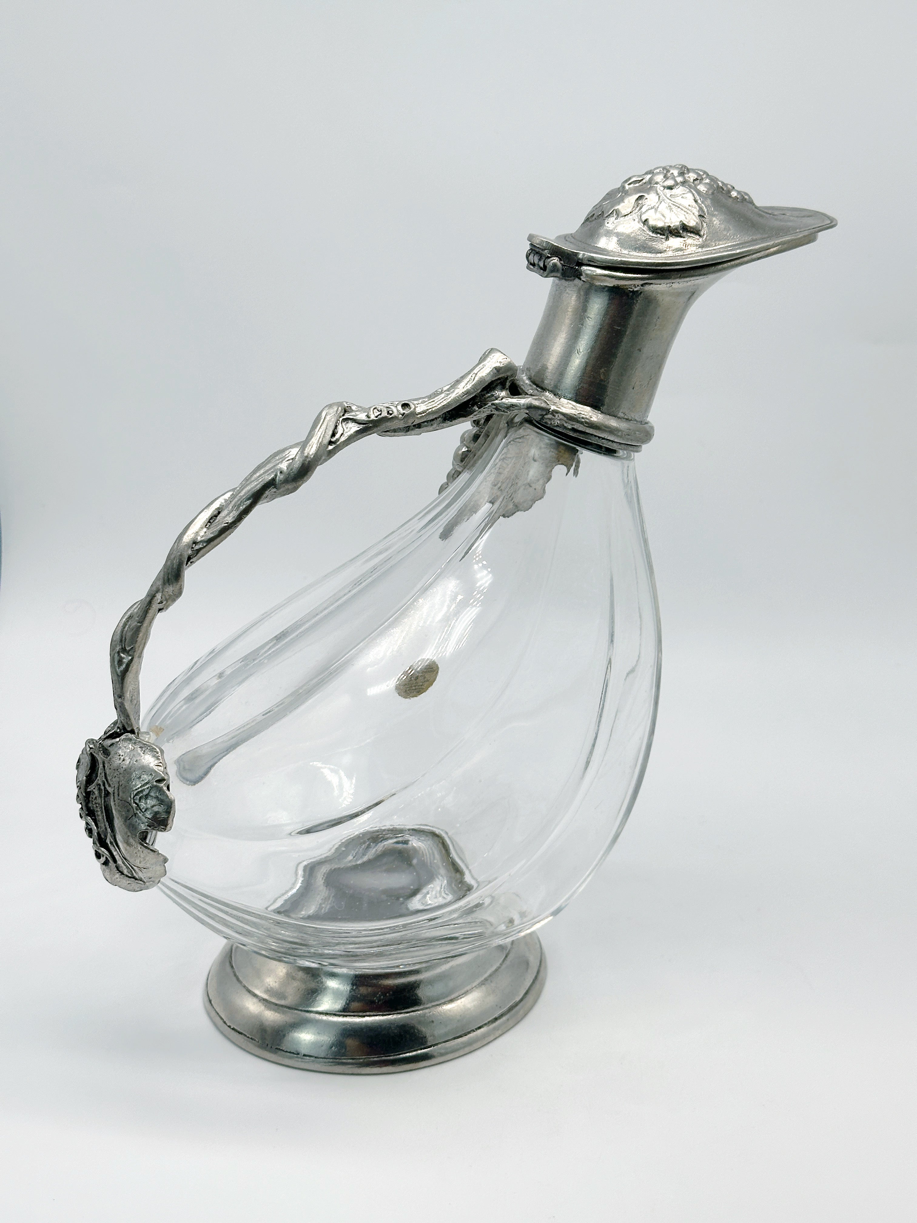 Vintage Weinente aus Metall und Glas