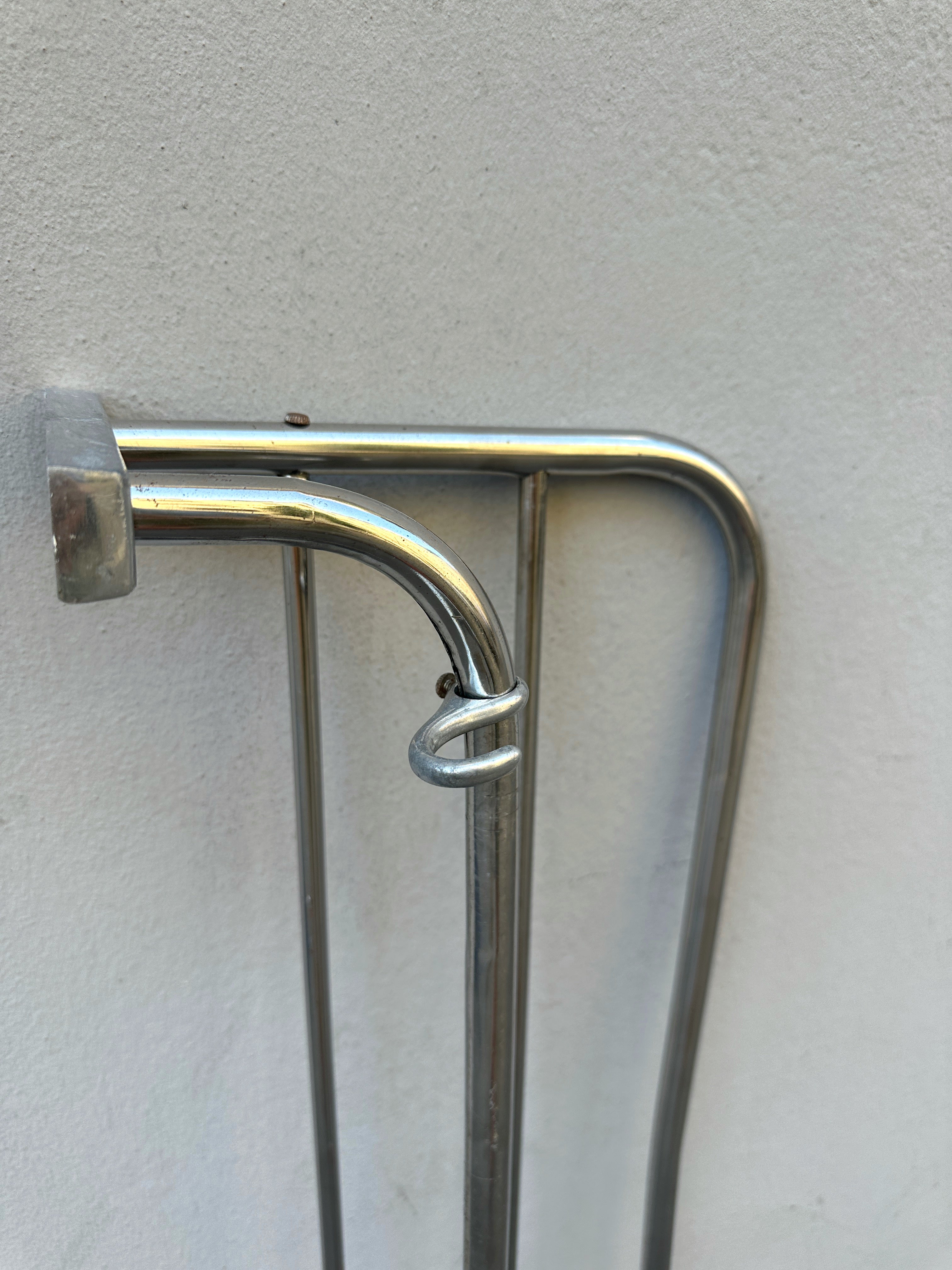 Vintage Wand-Garderobe aus Chrom mit Hutablage