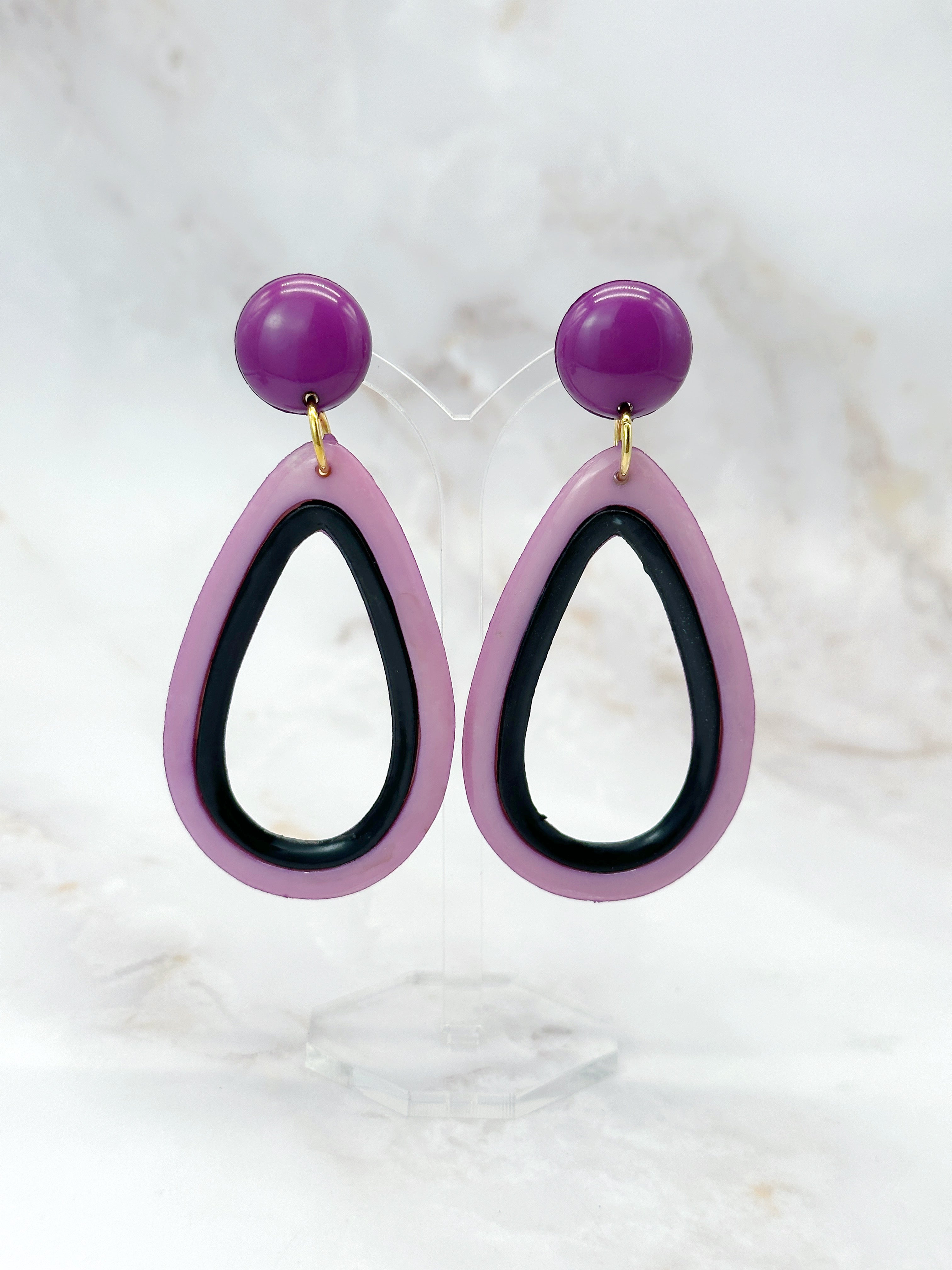 Vintage Ohrclips in Tropfenform mit Violett und Schwarz