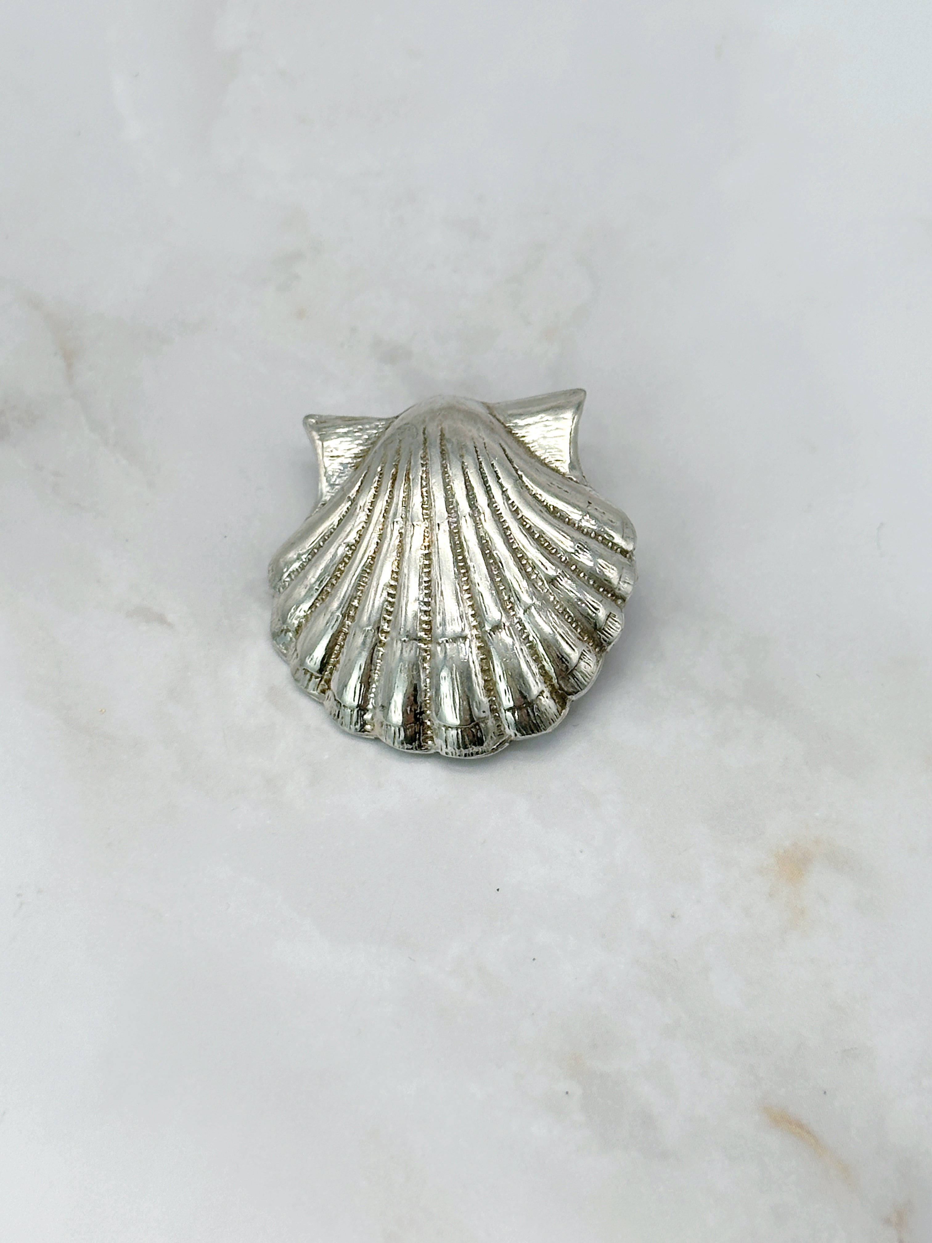 Muschelbrosche aus 925 Sterling Silber