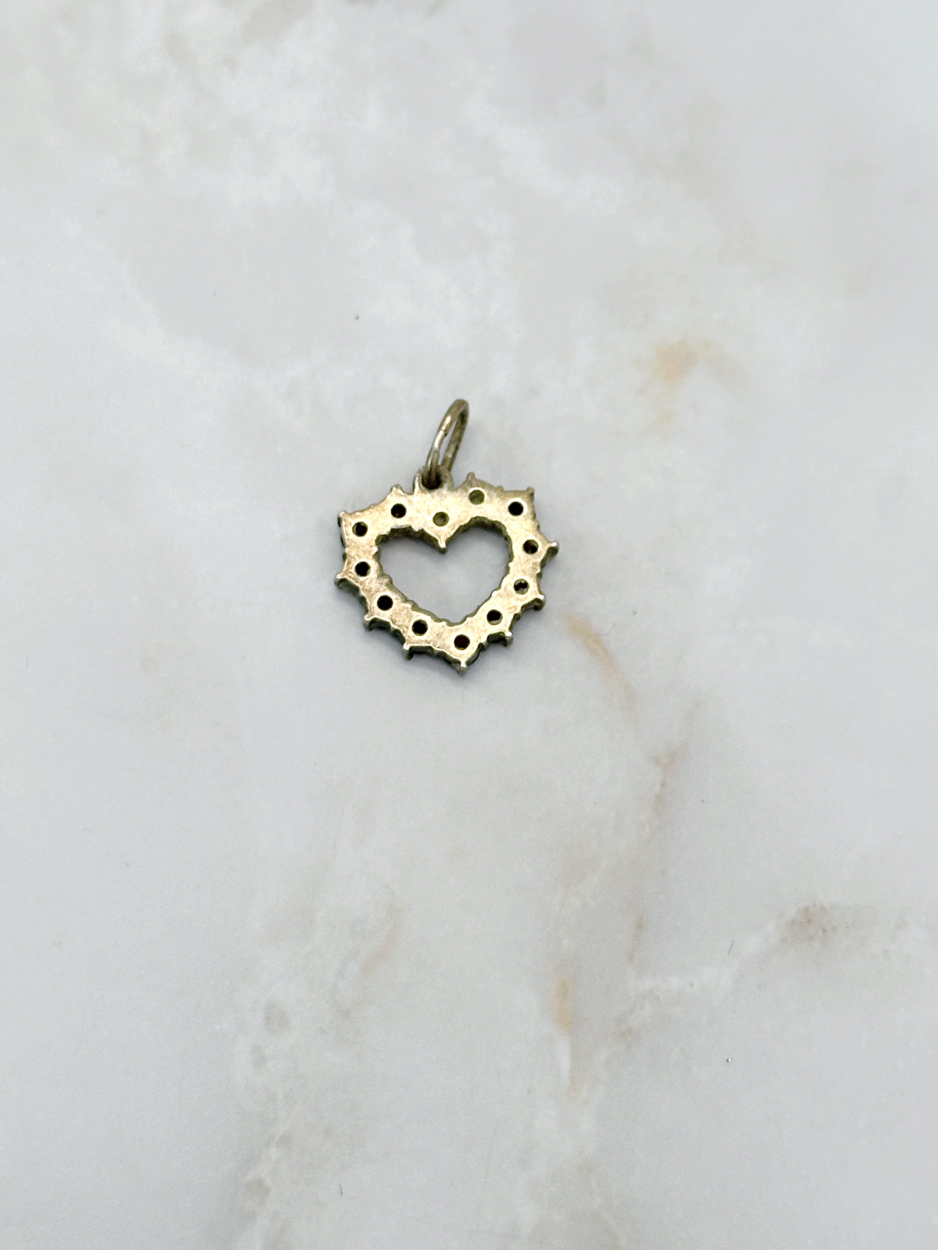 Herz Anhänger aus Granatsteinen mit Silber vergoldet