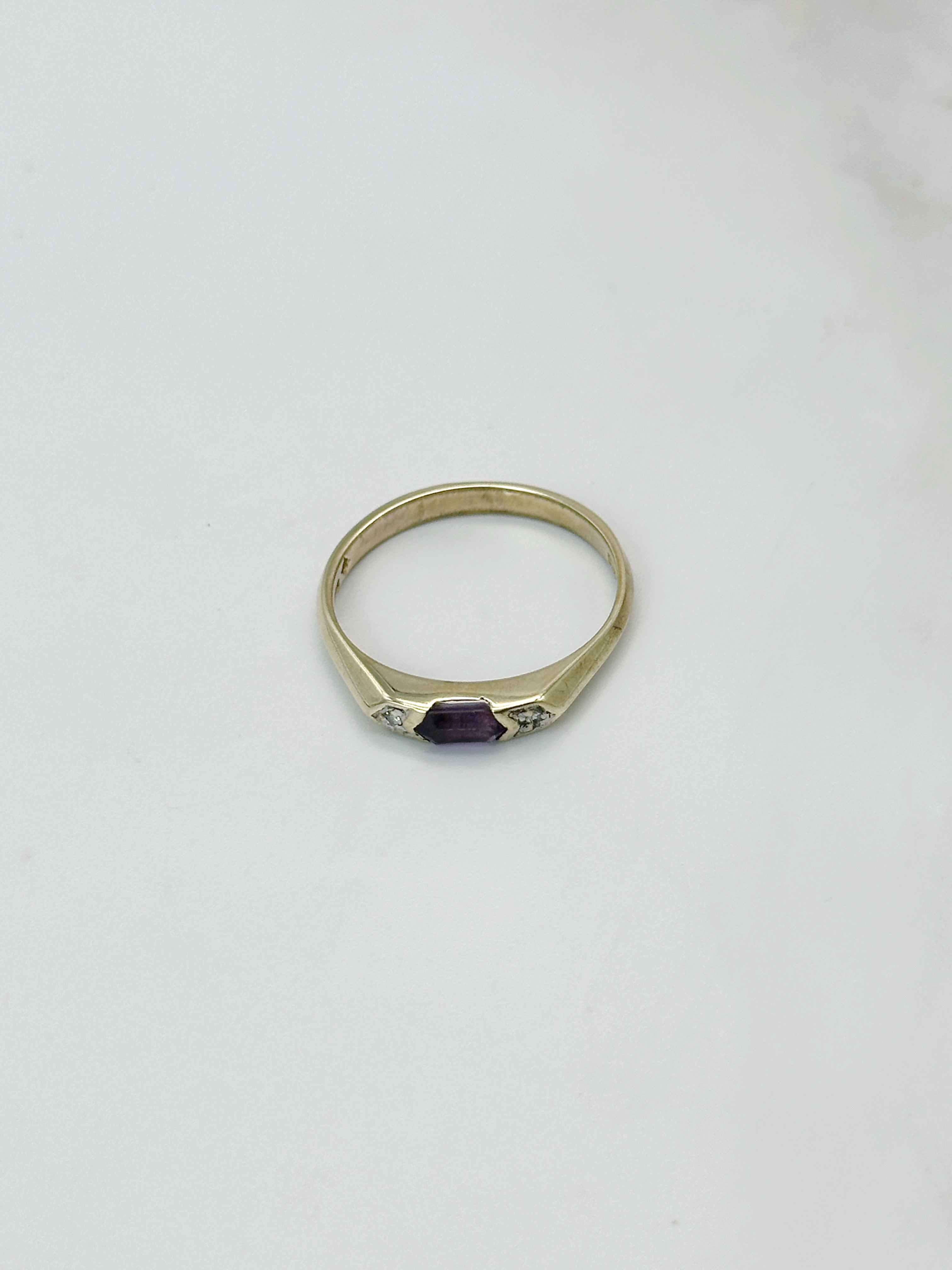 Vintage Goldring mit Amethyst und Diamanten