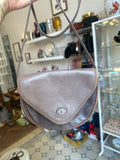 Vintage Crossbody-Tasche von Etienne Aigner in Greige