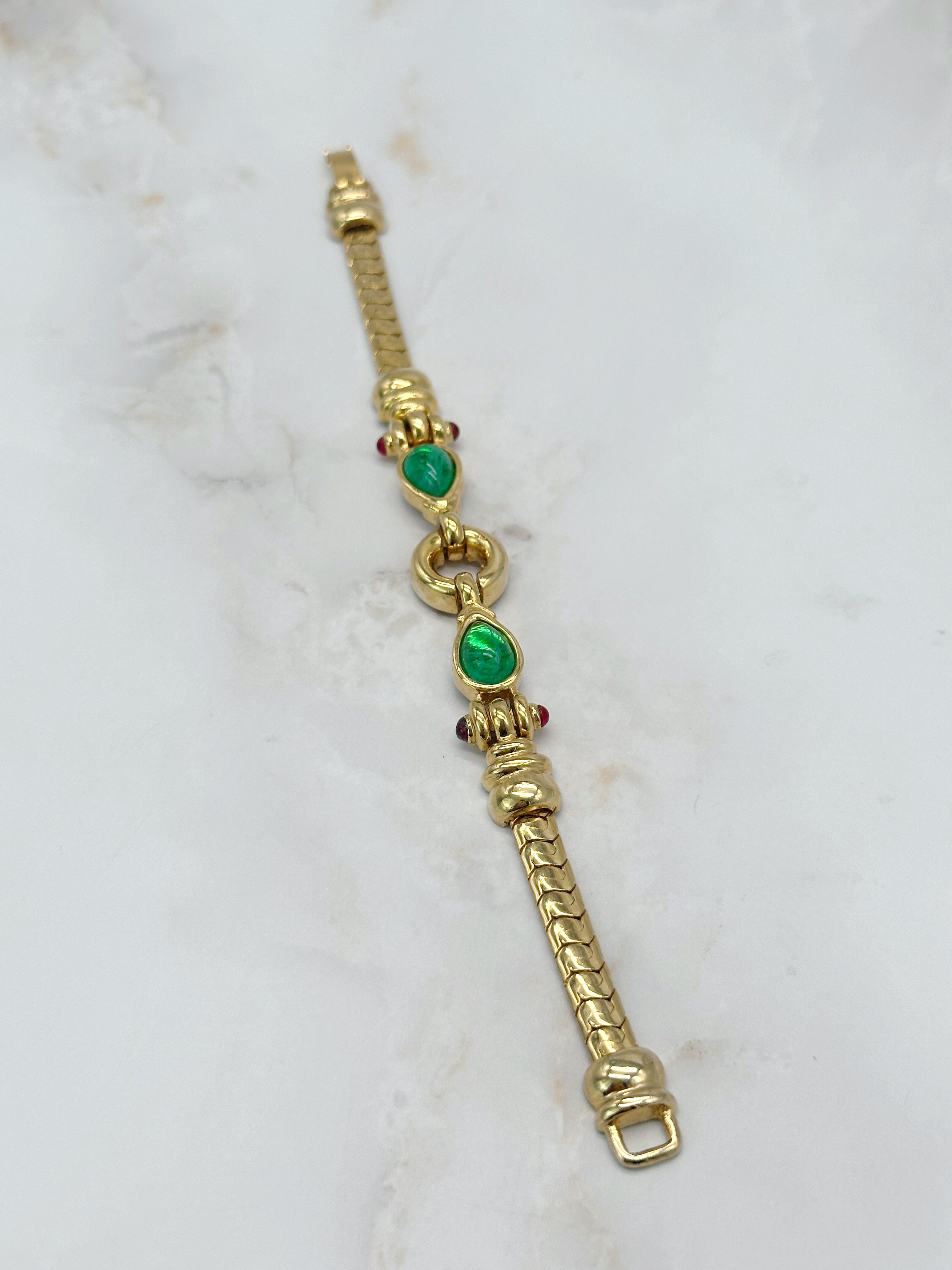 Vintage Armband mit grünen Glassteinen um 1980