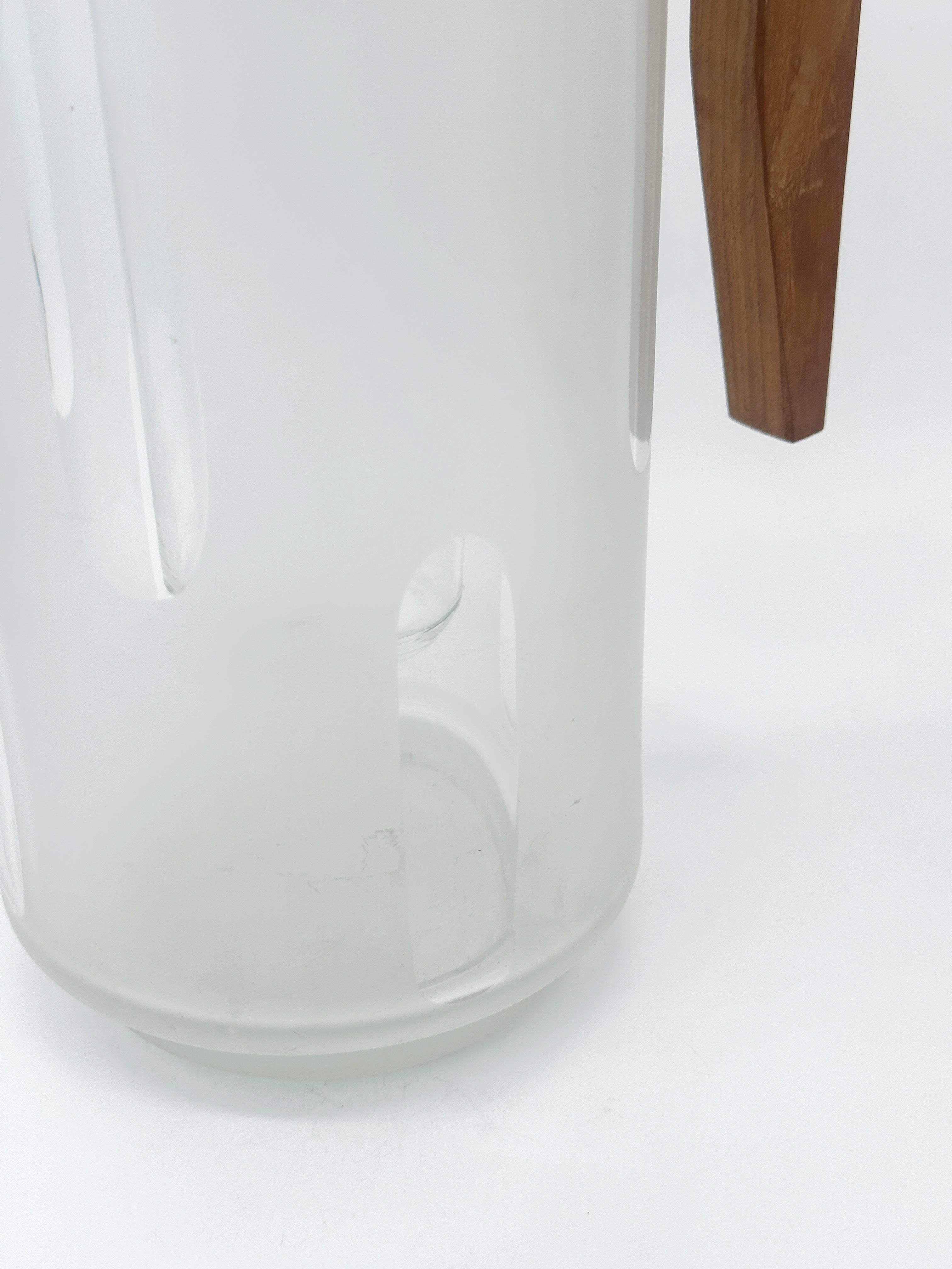Vintage Kalte Ente aus Milchglas mit Holzgriff und Versilberung