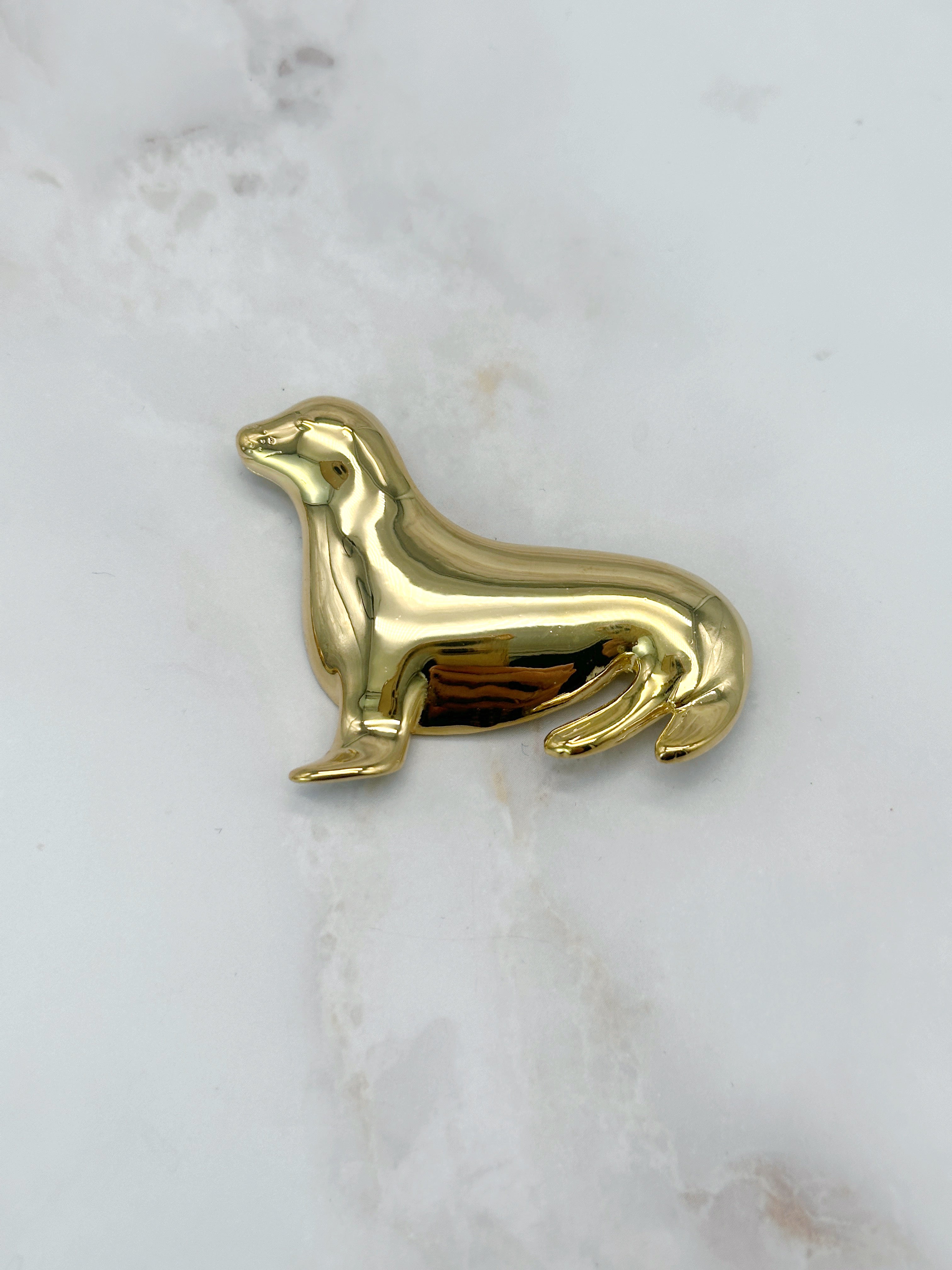 Signierte Vintage Brosche von Sphinx im Seerobben-Design