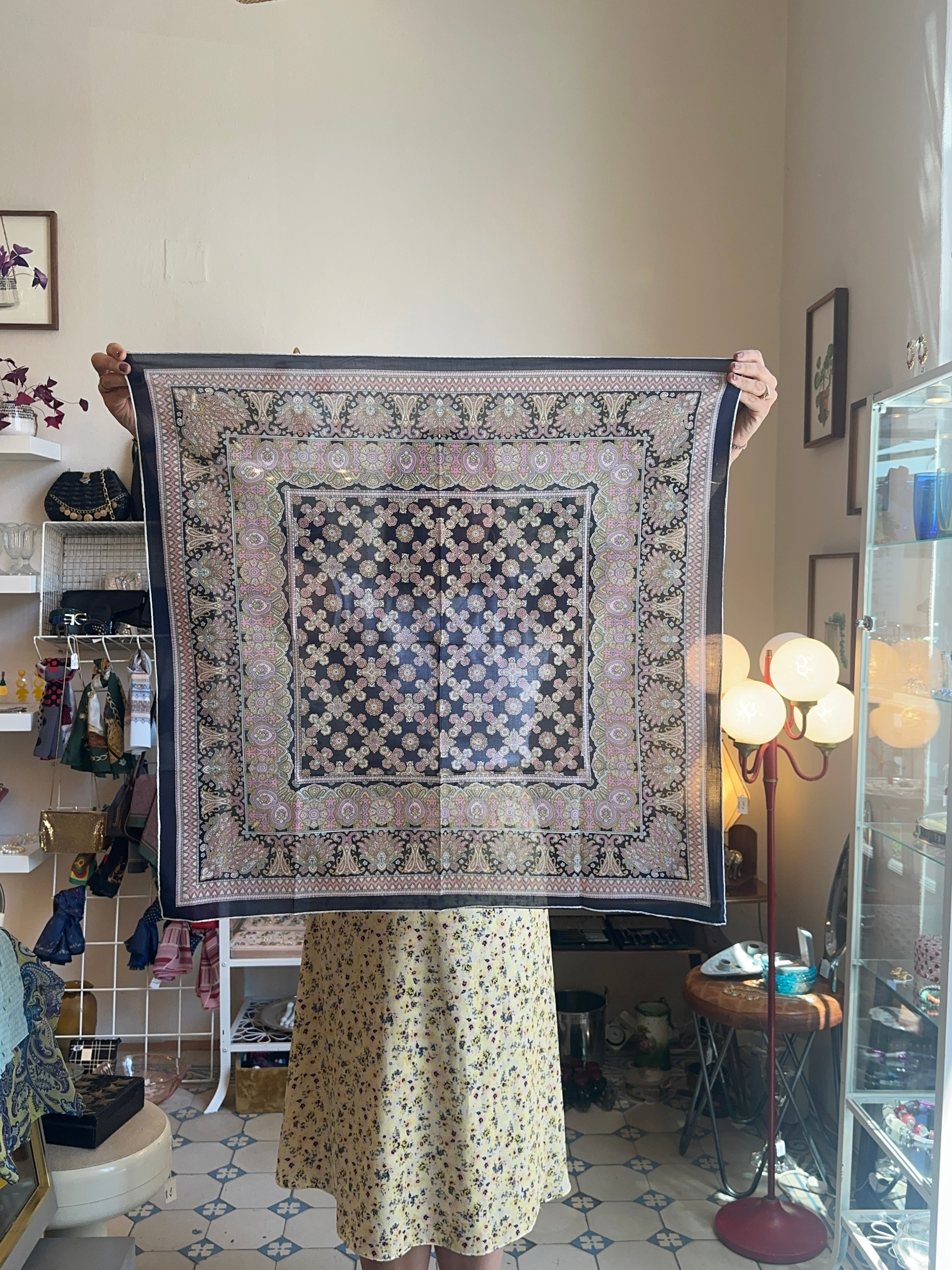 Vintage Seidentuch mit Paisleymuster in Dunkelblau, Pink und Türkis