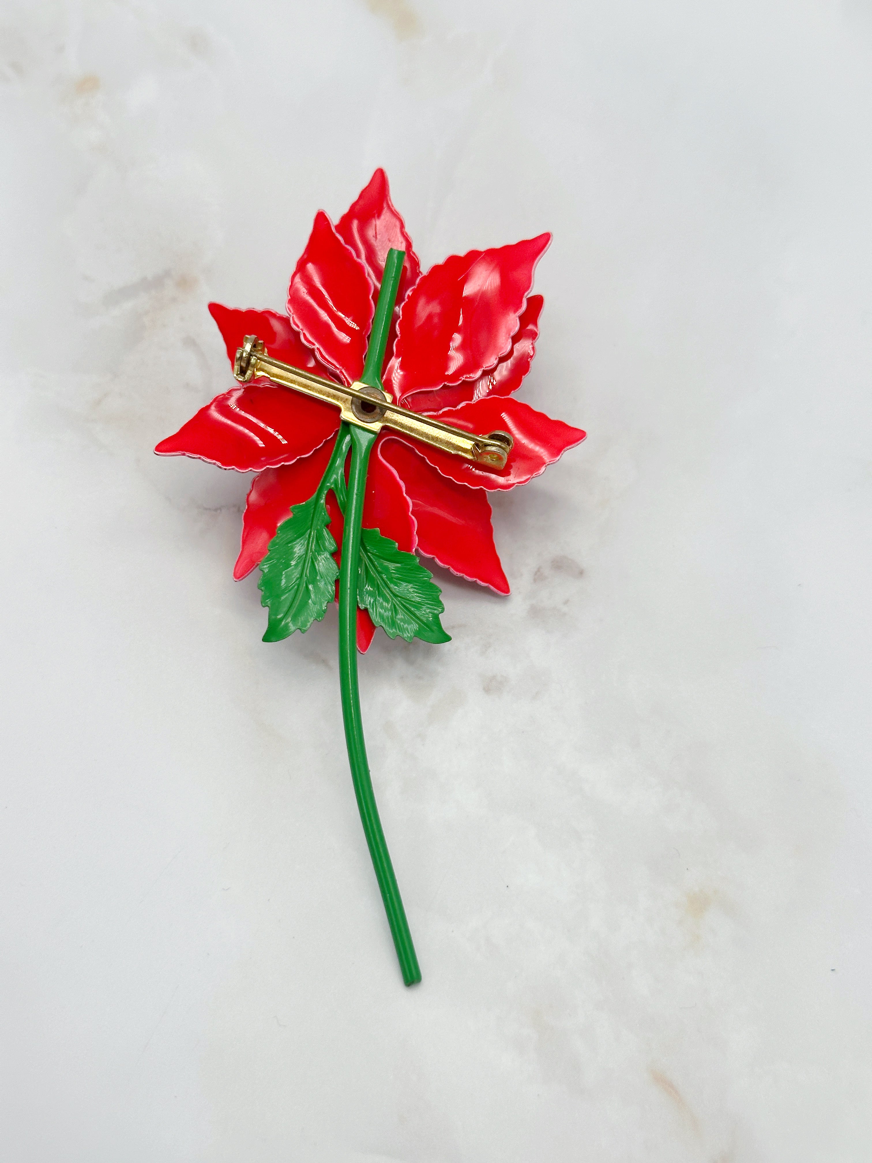 Auffällige Vintage Brosche mit roter Blume
