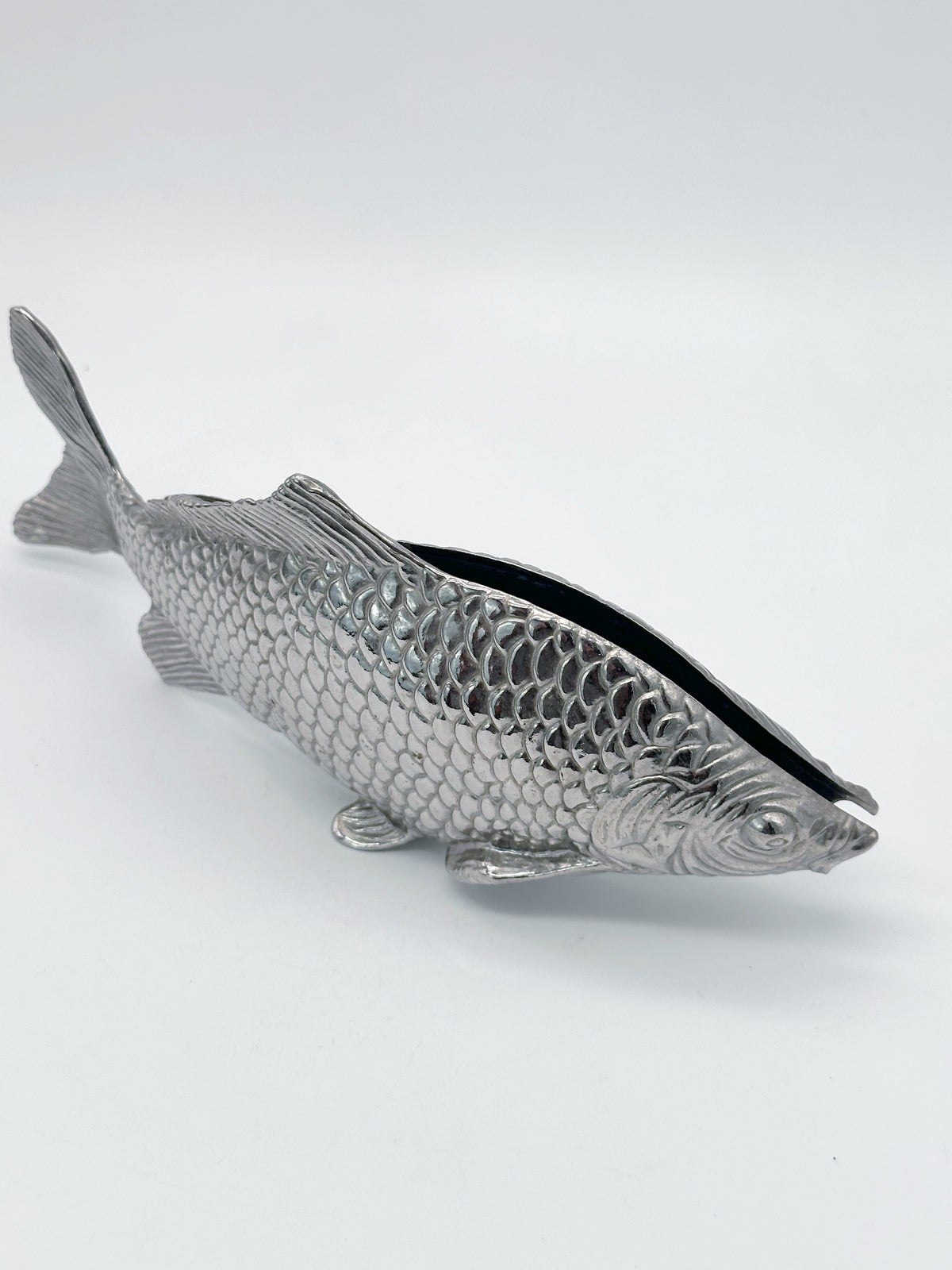 Vintage Serviettenhalter in Fischform – versilbert und auch als Briefhalter nutzbar