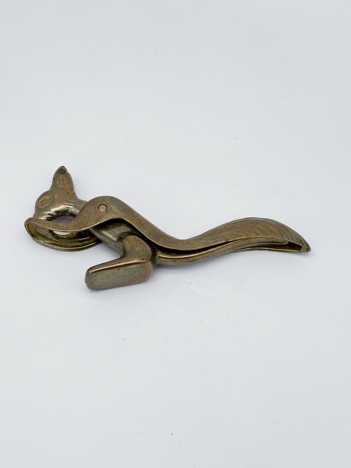 Vintage Nussknacker in Eichhörnchenform aus Messing