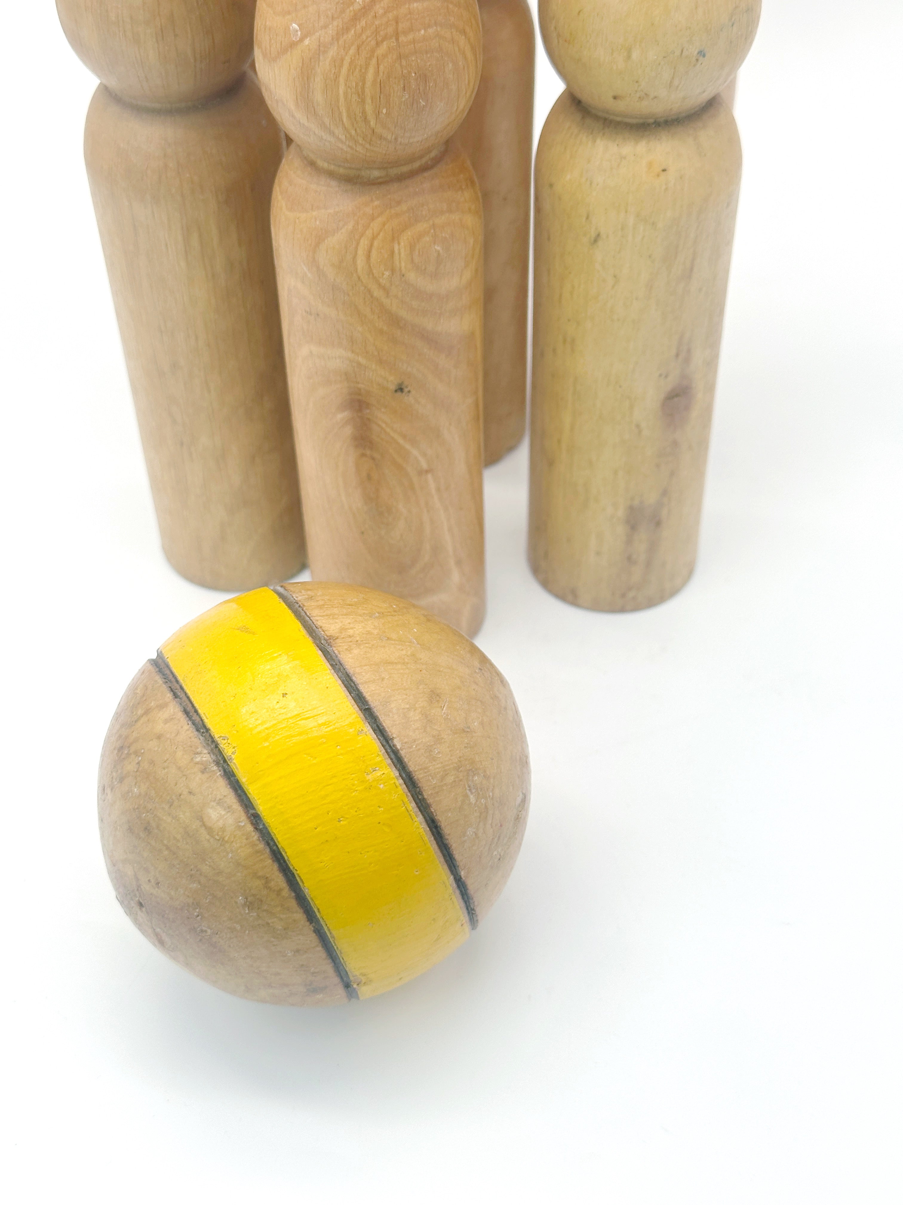 Vintage Kegelset aus Holz um 1940 aus Frankreich