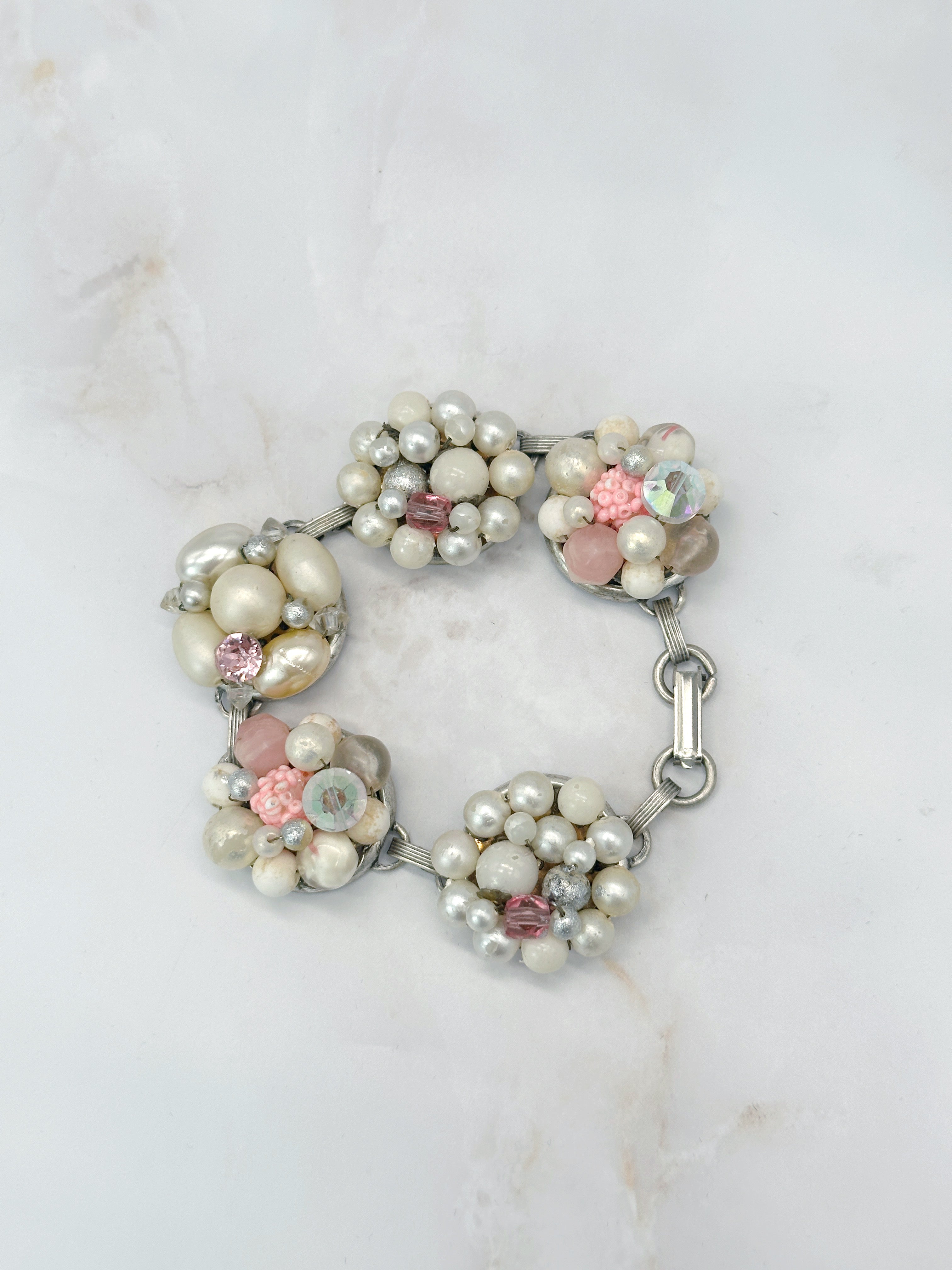 Vintage Cluster Perlen Armband in Pudertönen
