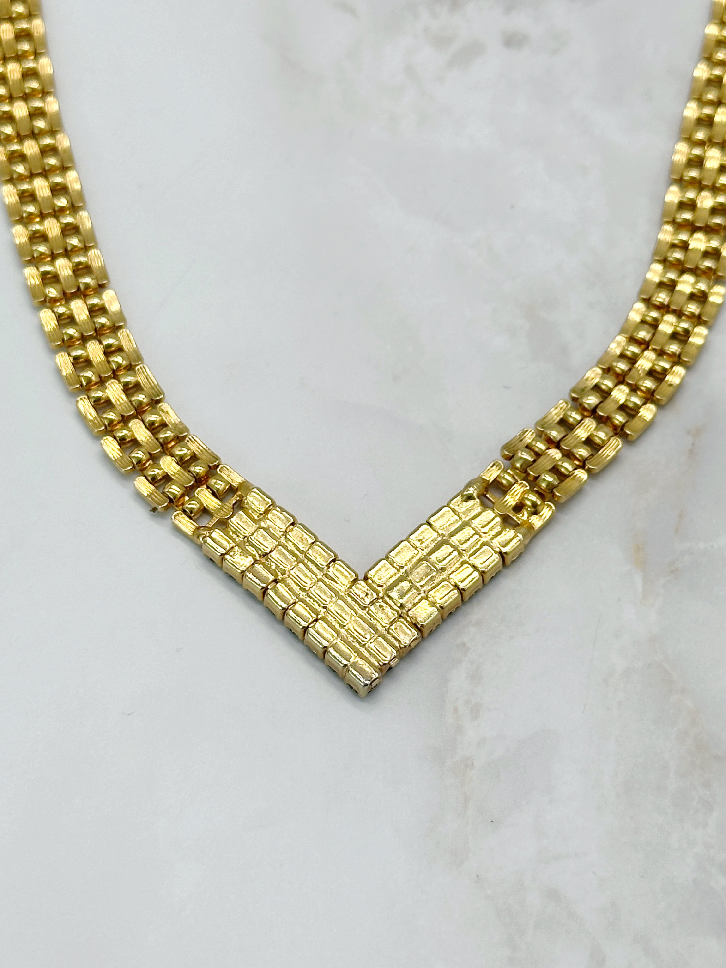 Vintage Halskette V vergoldet mit Strass
