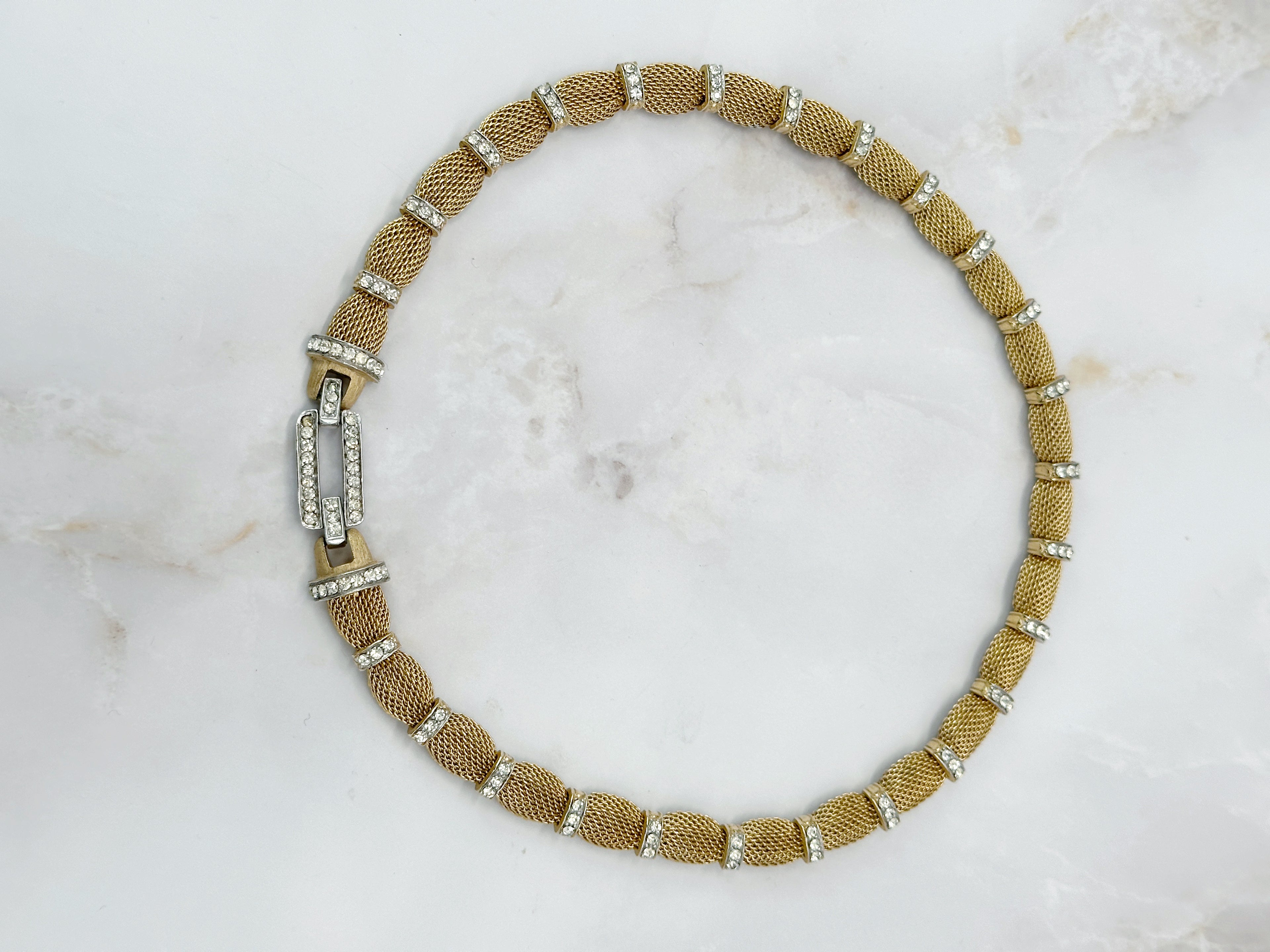 Edle Crown Trifari Mesh-Halskette vergoldet mit Strass