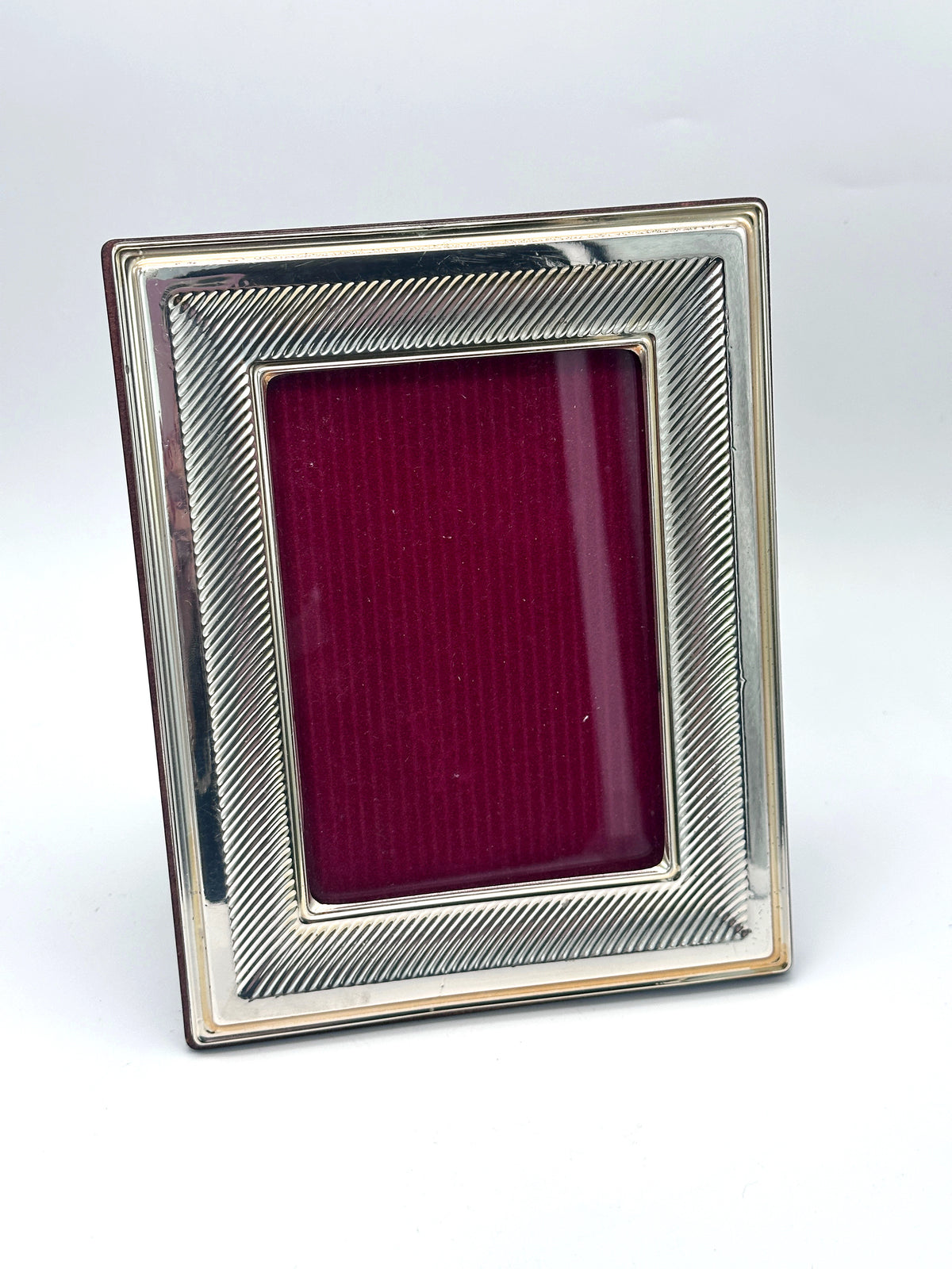 Fotorahmen mit versilbertem Rahmen