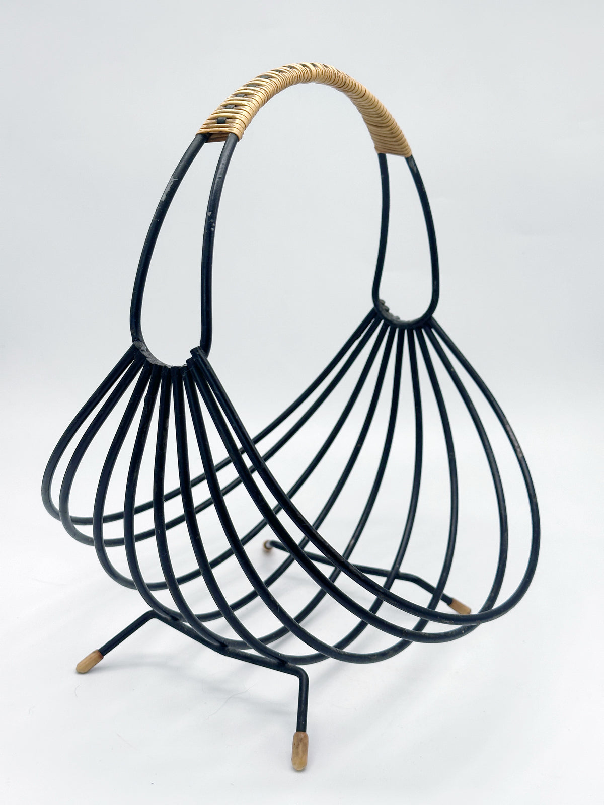 Vintage Obstkorb in String-Optik aus schwarzem Metall und Geflecht