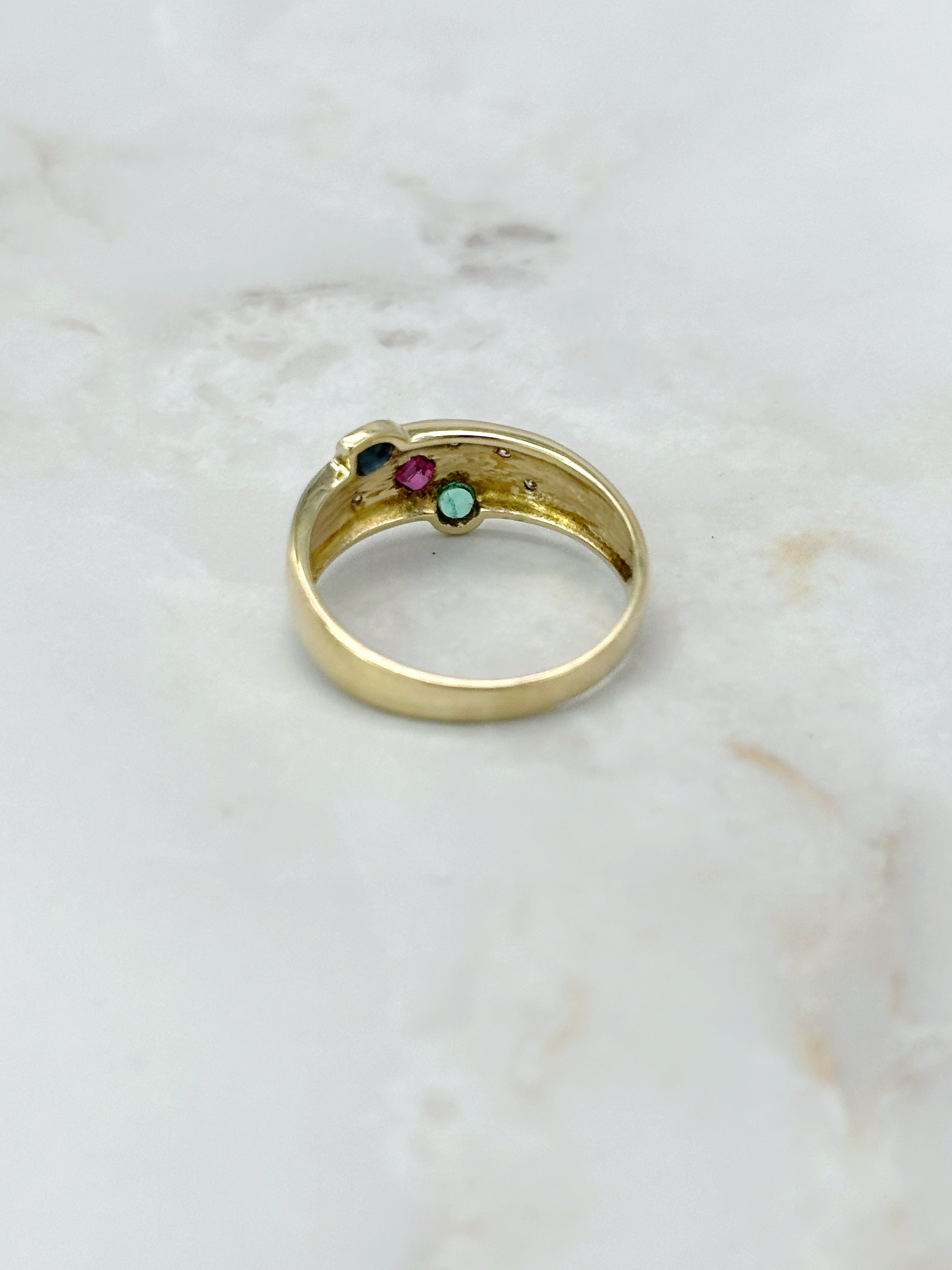 Verspielter Vintage Ring in 585 Gelbgold mit Rubin, Saphir und Diamant