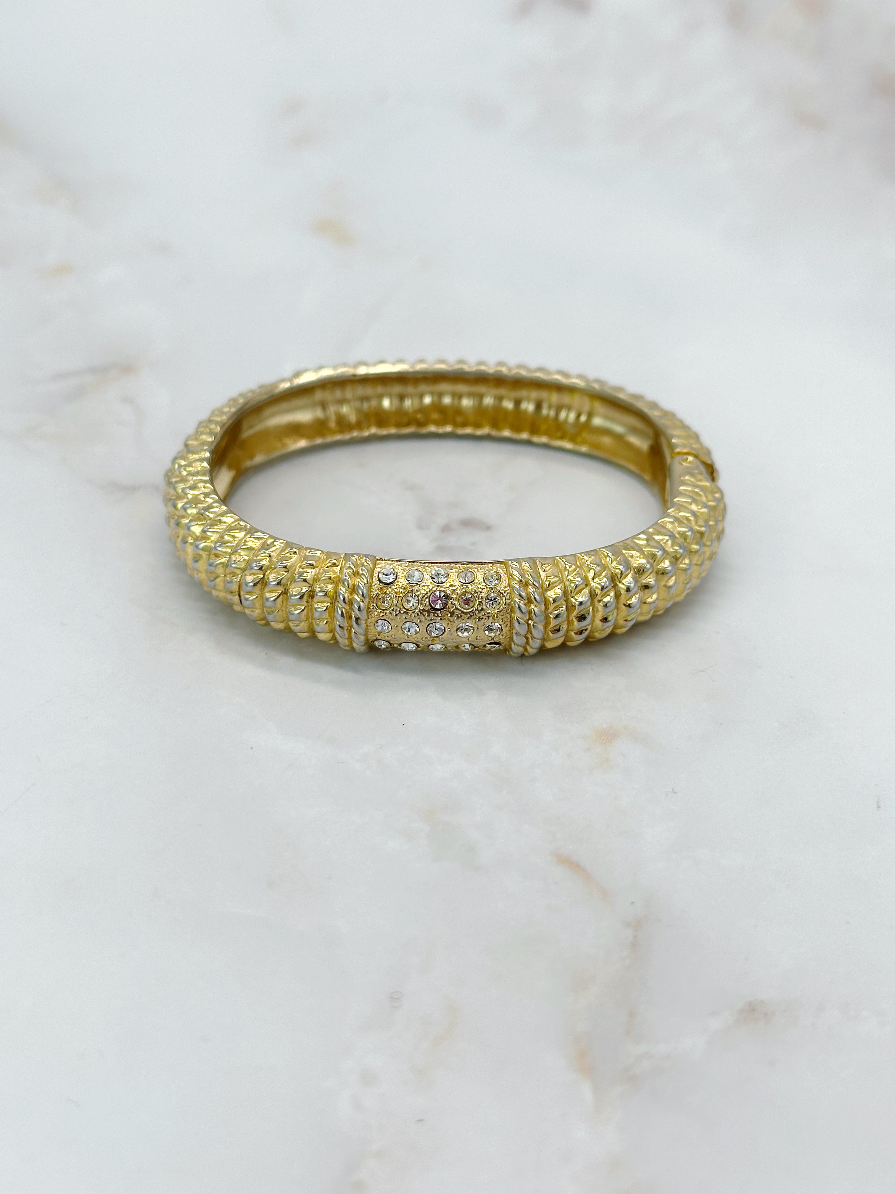 Vintage bangle with rhinestone shine