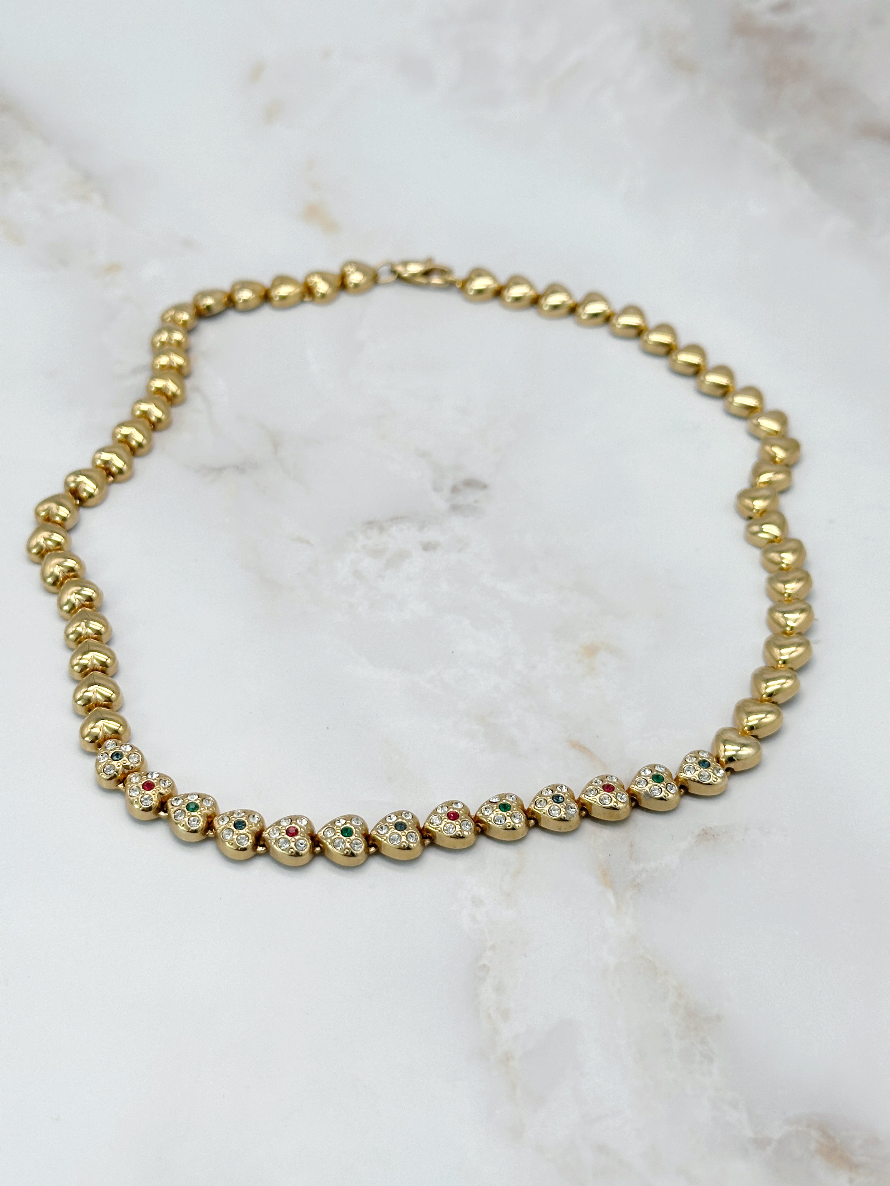 Ausgefallene Vintage Herzkette mit bunten Strasssteinen