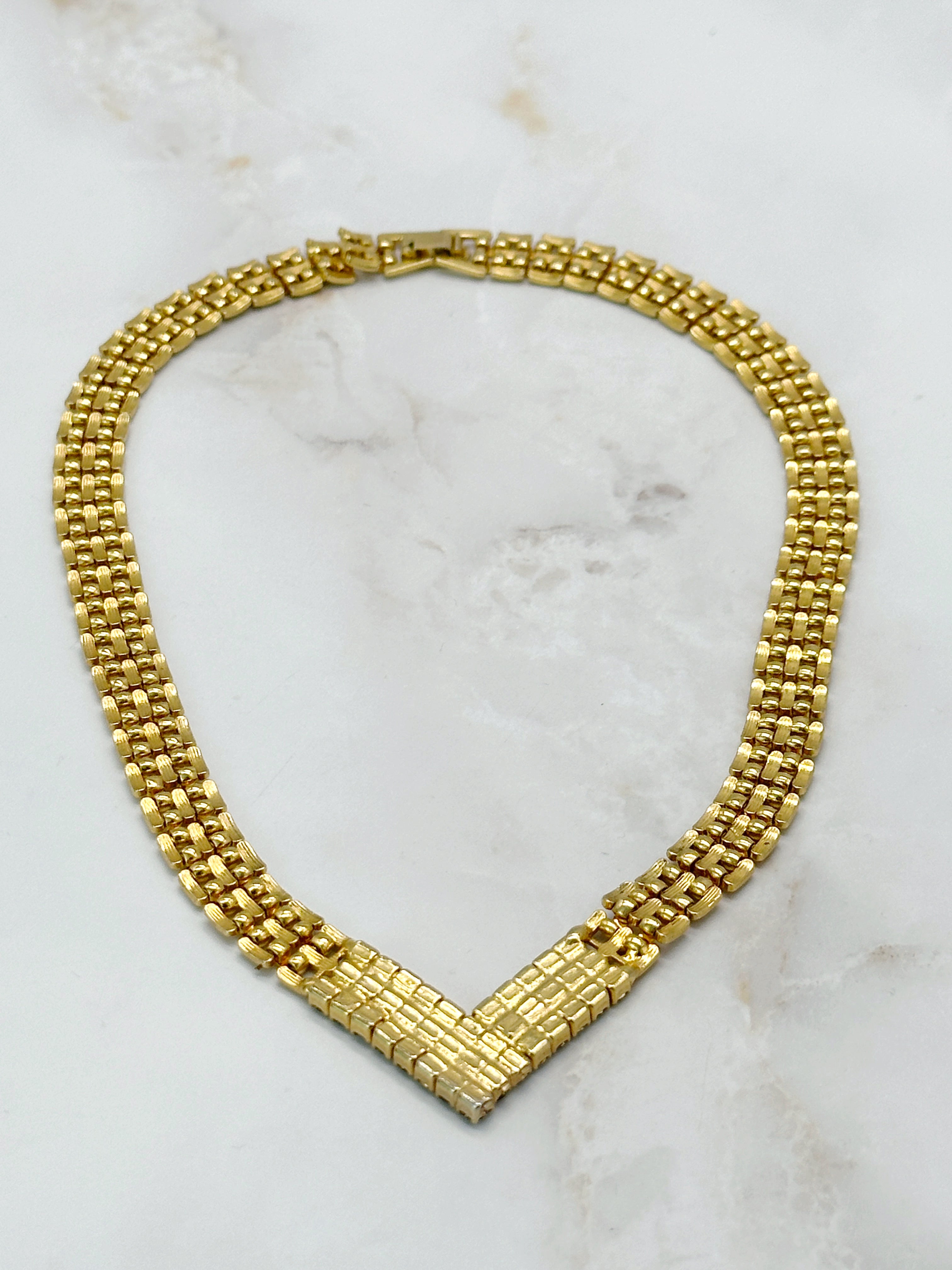 Vintage Halskette V vergoldet mit Strass