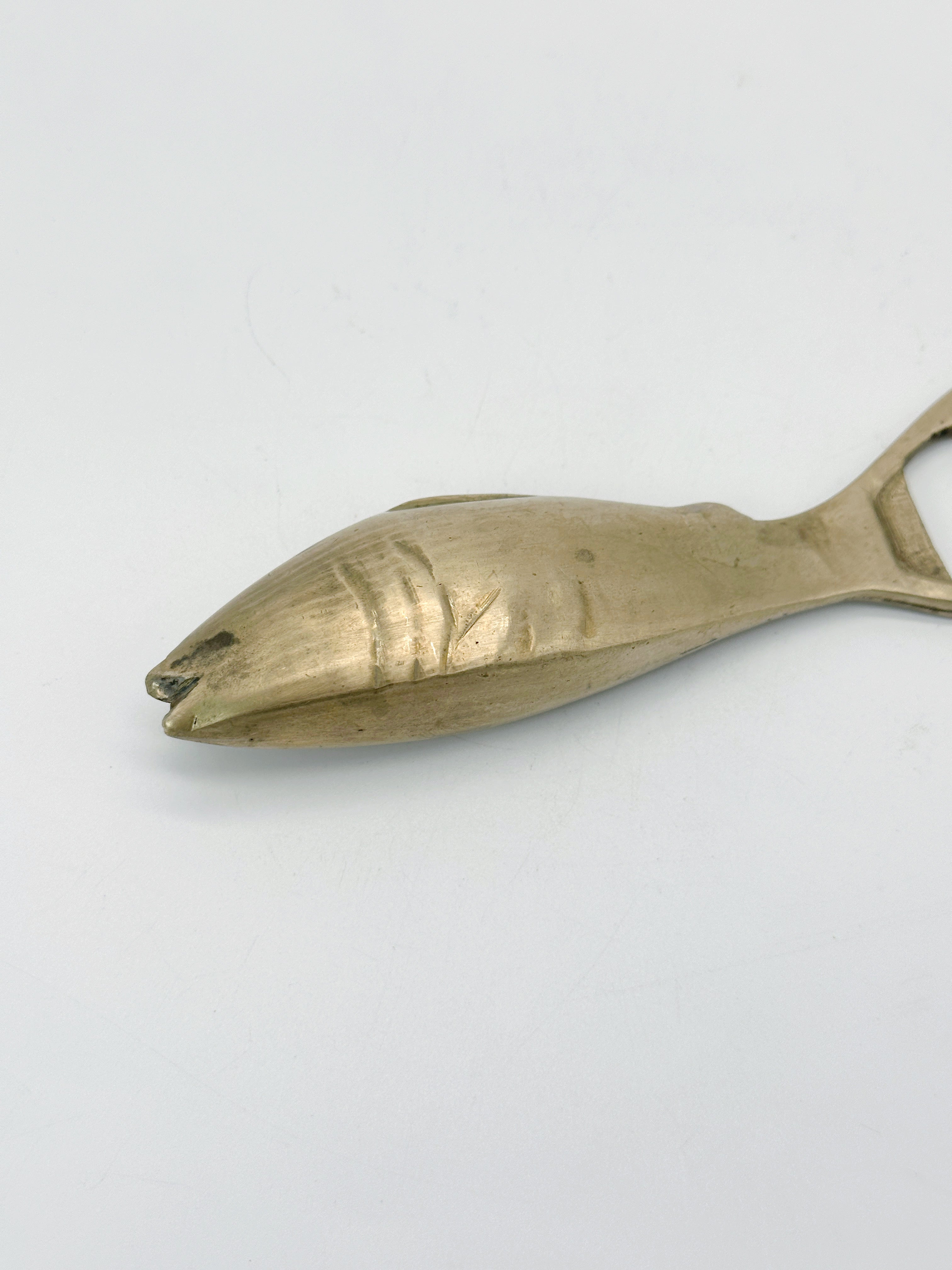 Vintage Flaschenöffner "Fisch" aus massivem Messing