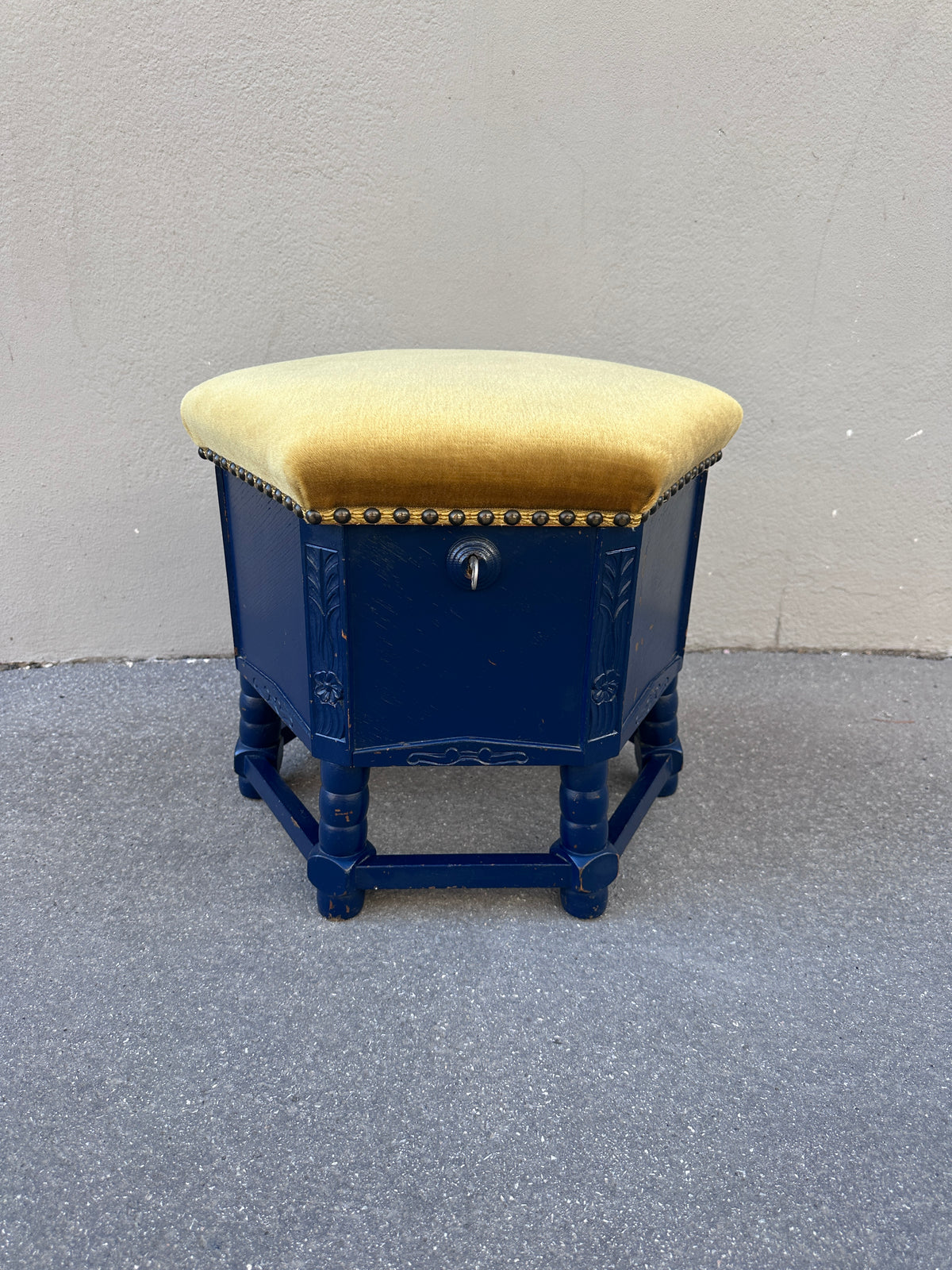 Vintage Hocker mit Stauraum in Dunkelblau und Gelb