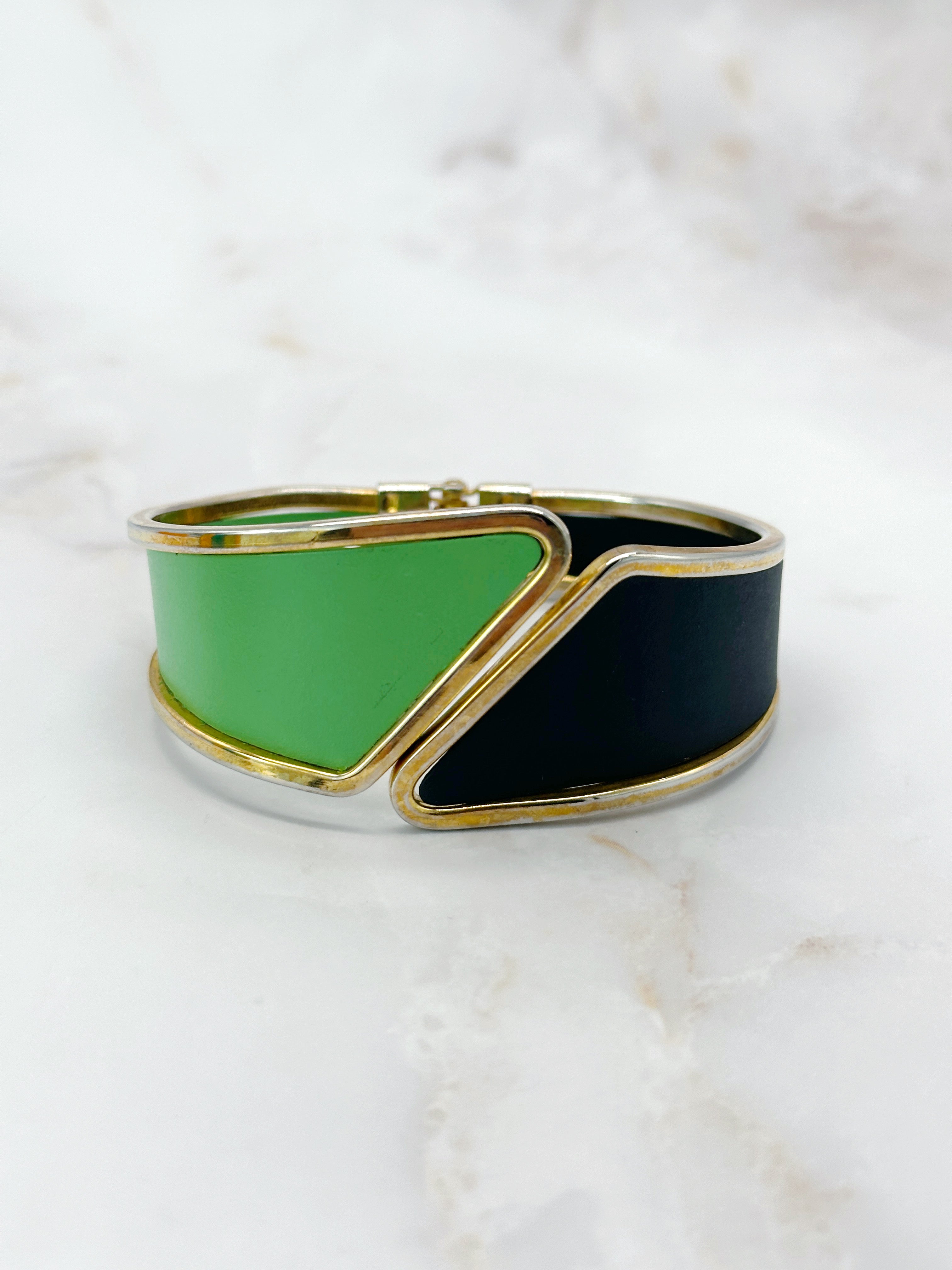 Vintage Bangle Folding Black Green