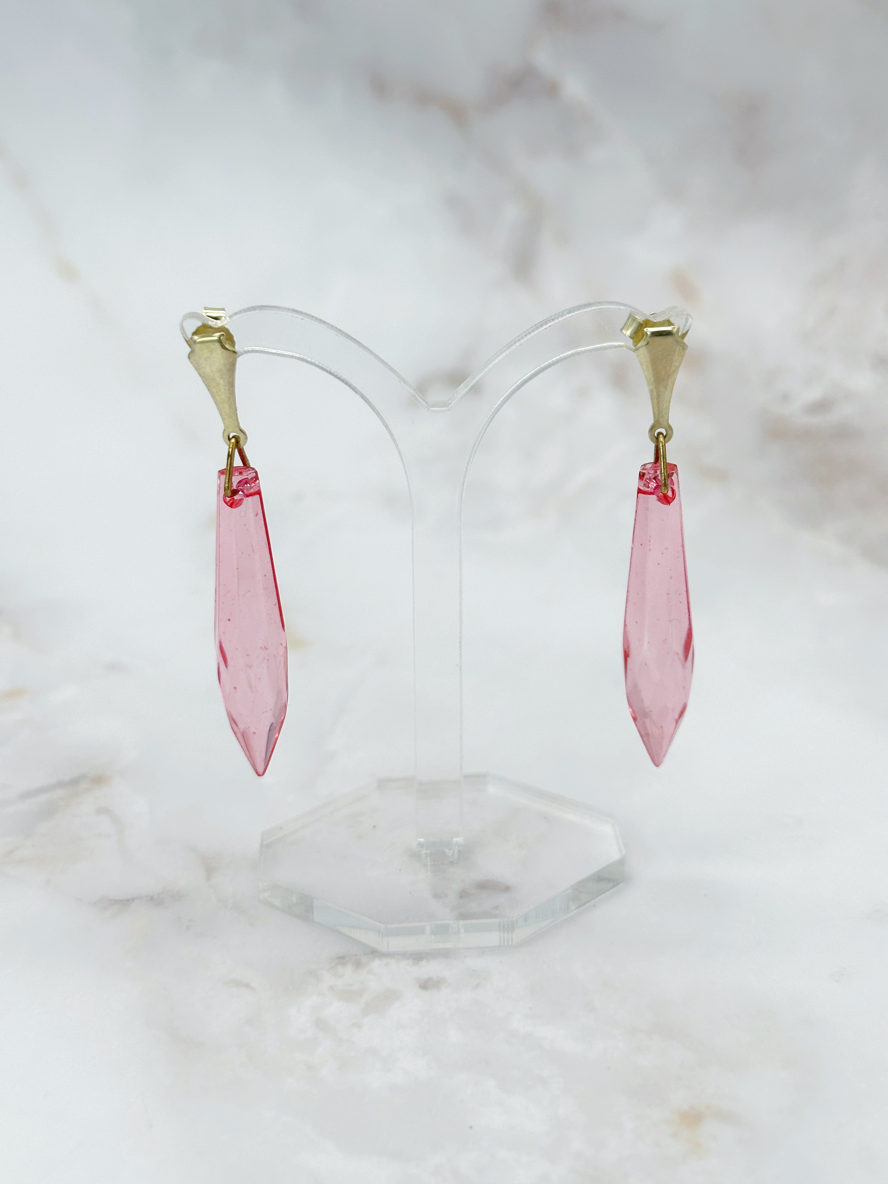 Pinke Lucite Ohrstecker mit vergoldetem 925 Silber