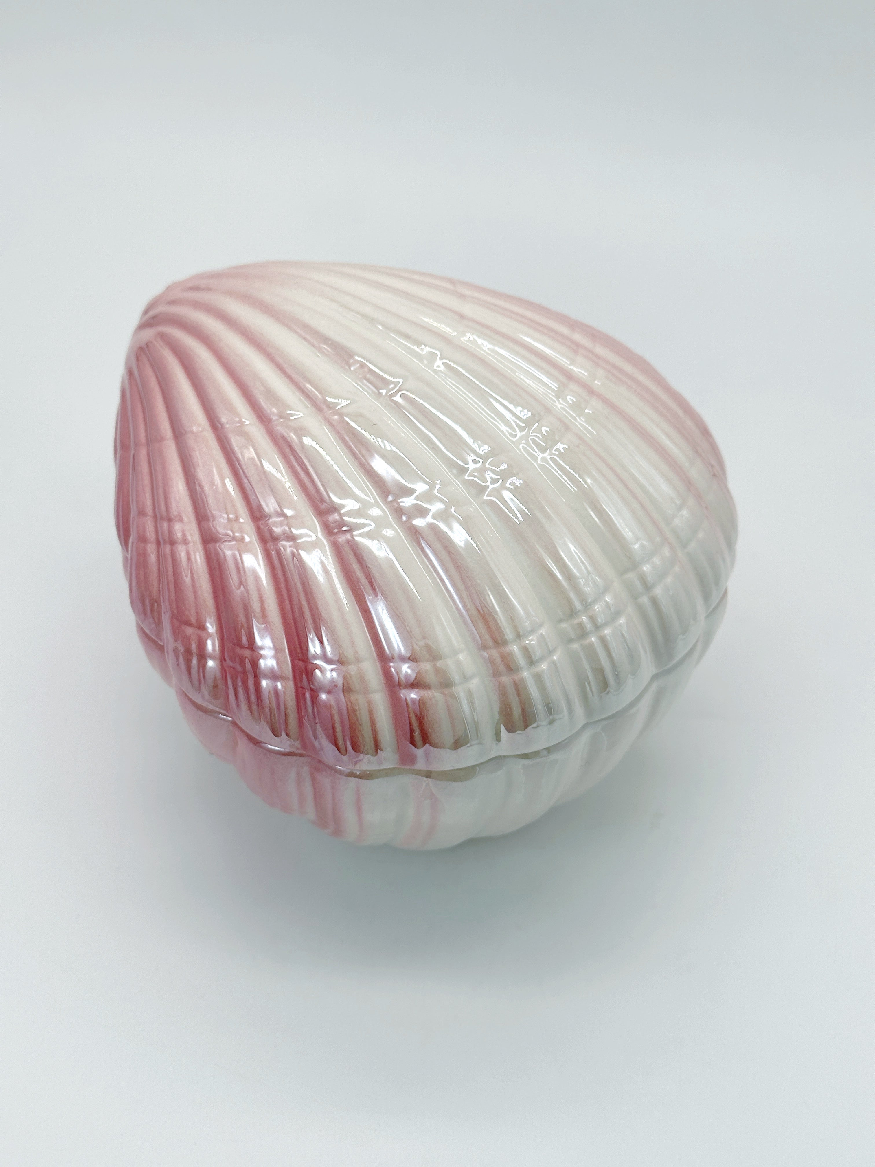 Vintage Muscheldose in zarten Rosé- & Beigetönen