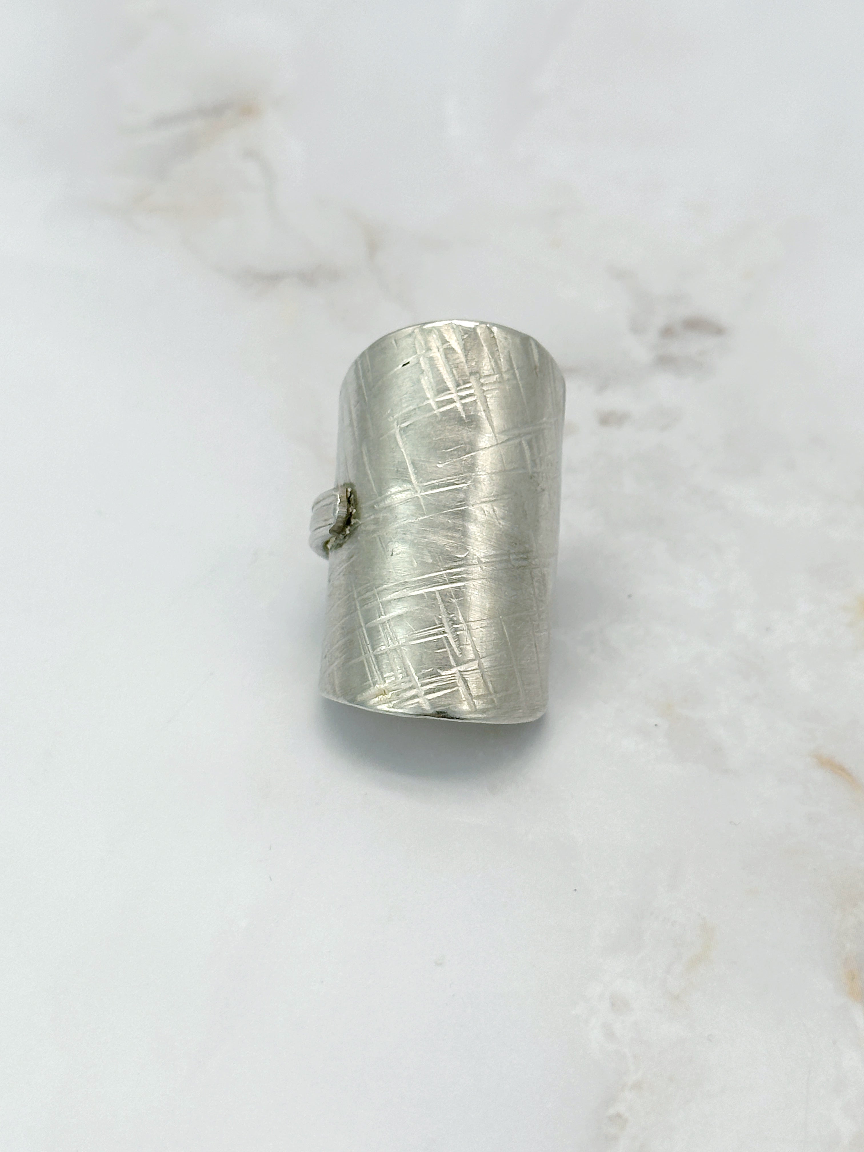 Skulpturaler Wickelring aus 925 Sterling Silber