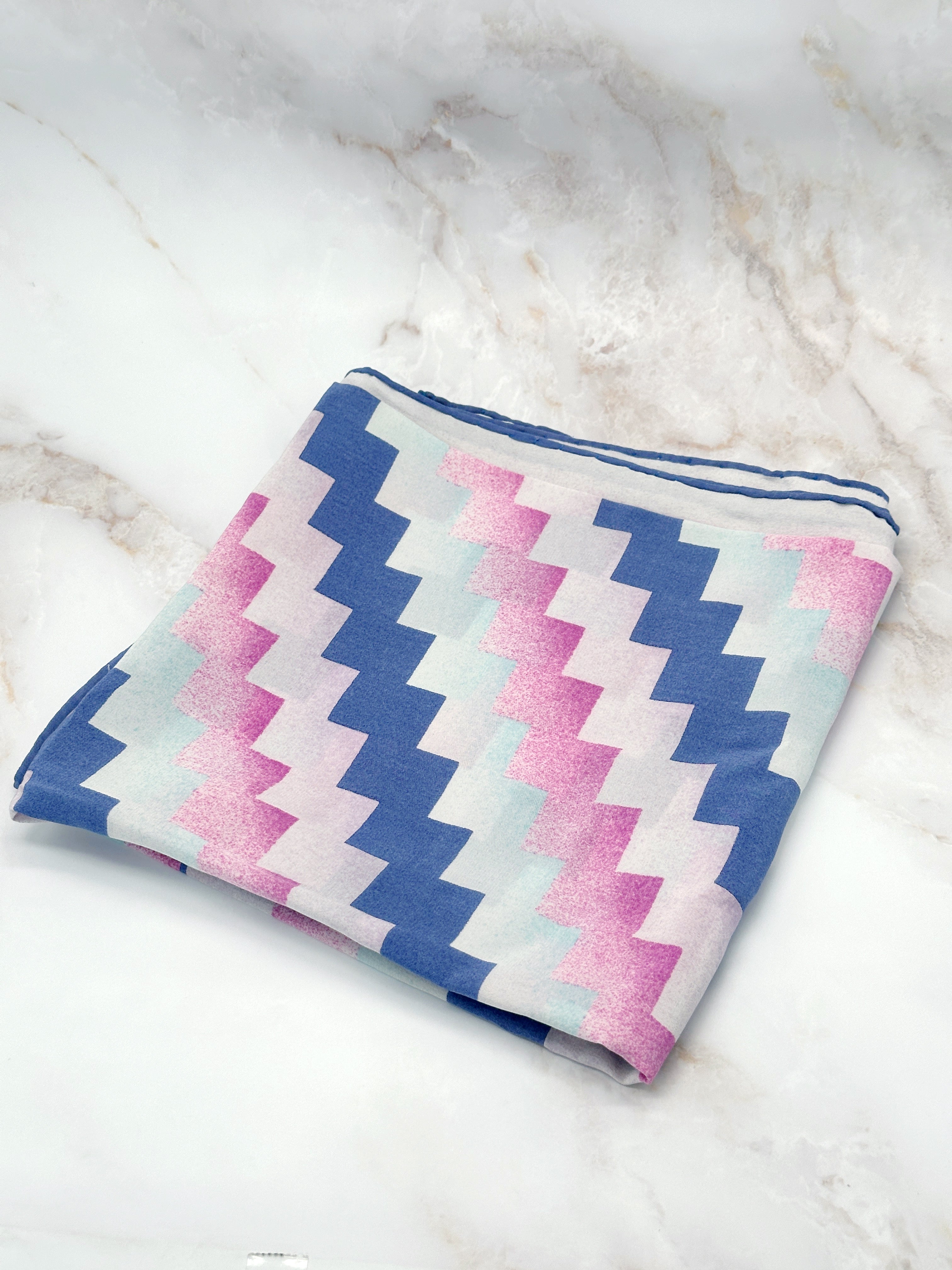 Seidentuch von Codello in Pink, Blau und Türkis