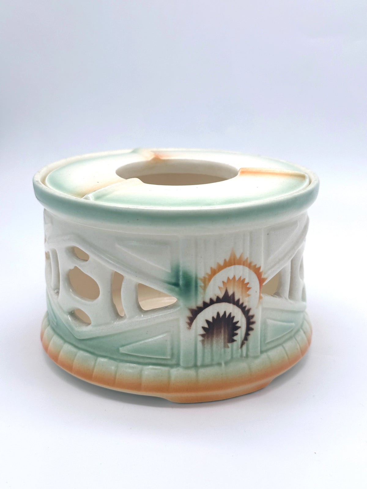 Vintage Stövchen aus Meissen Steingut mit Spritzdekor um 1930